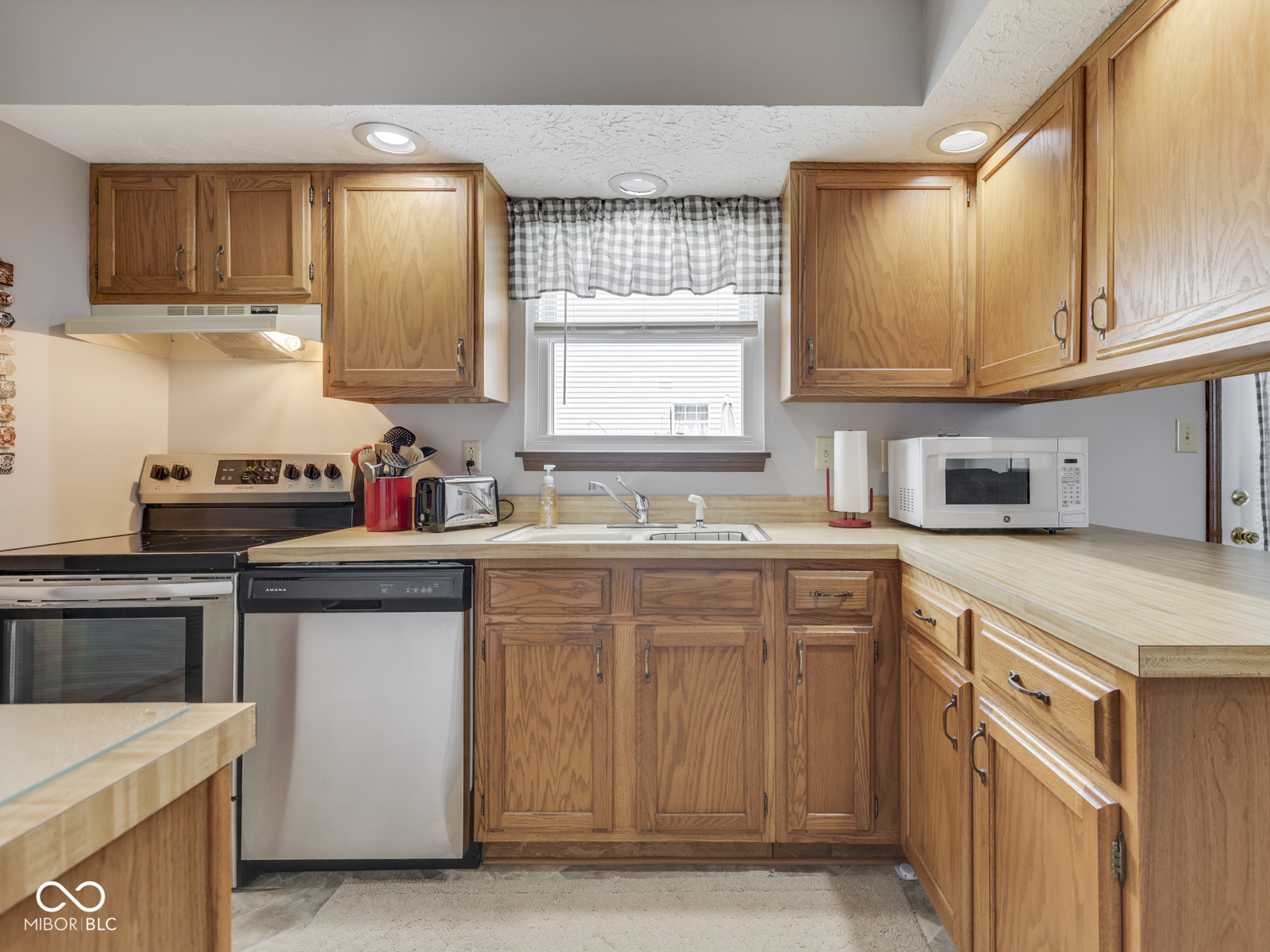 1204 N Paradise Way N Unit: B