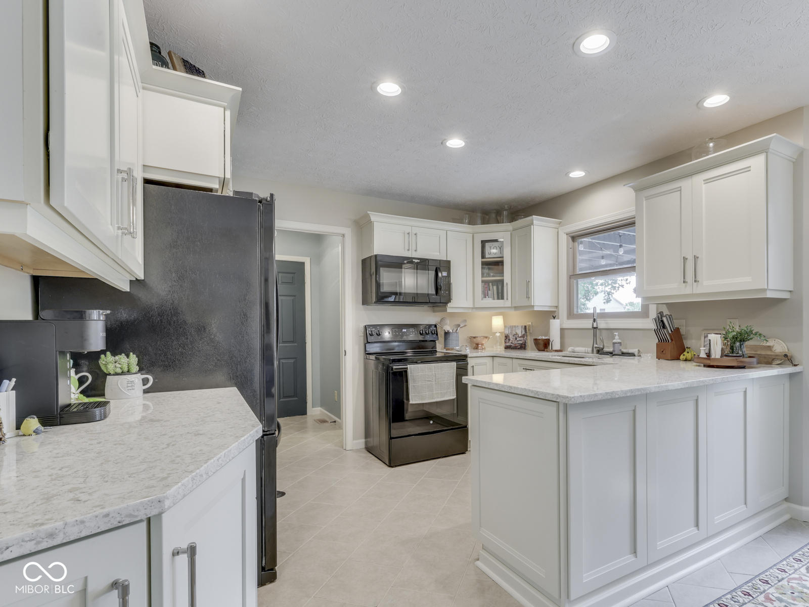 832 Leatherwood Drive