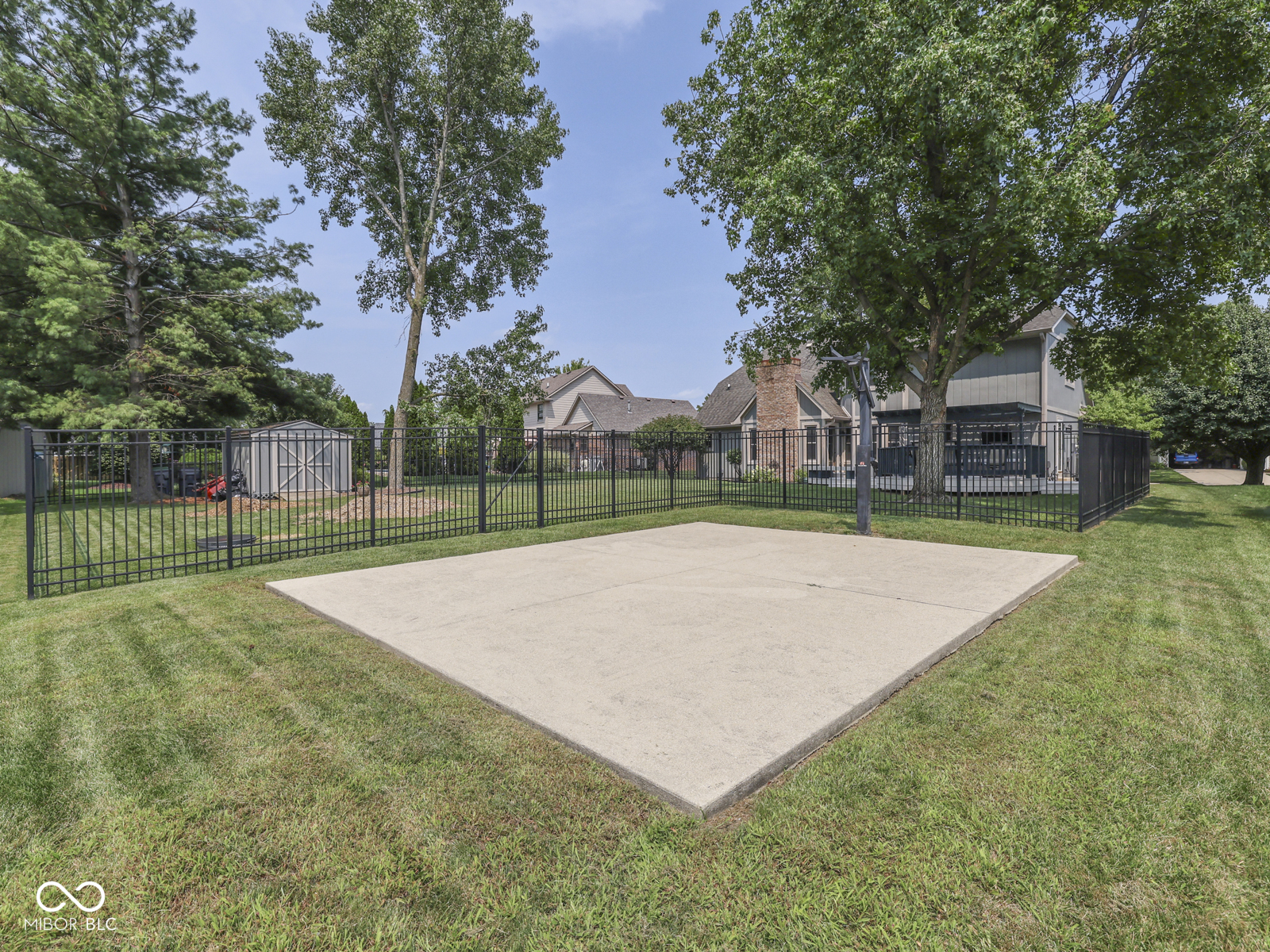 832 Leatherwood Drive
