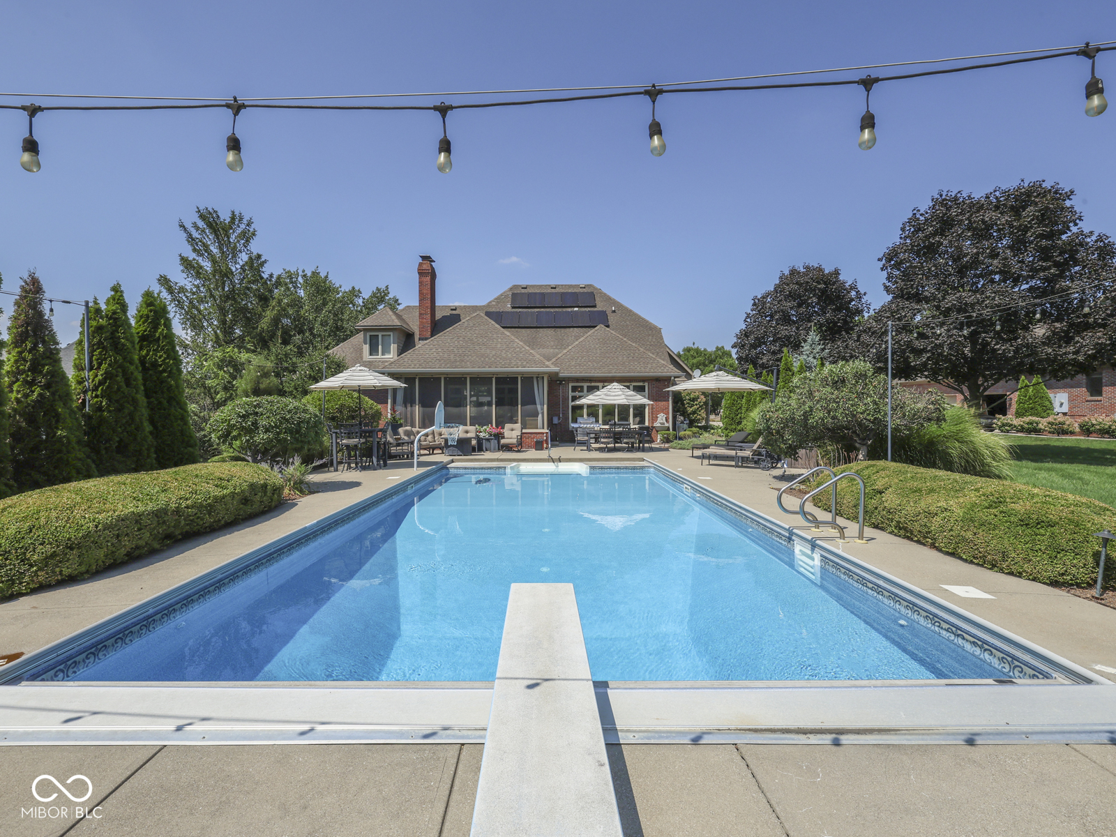 3933 Eagle Trace