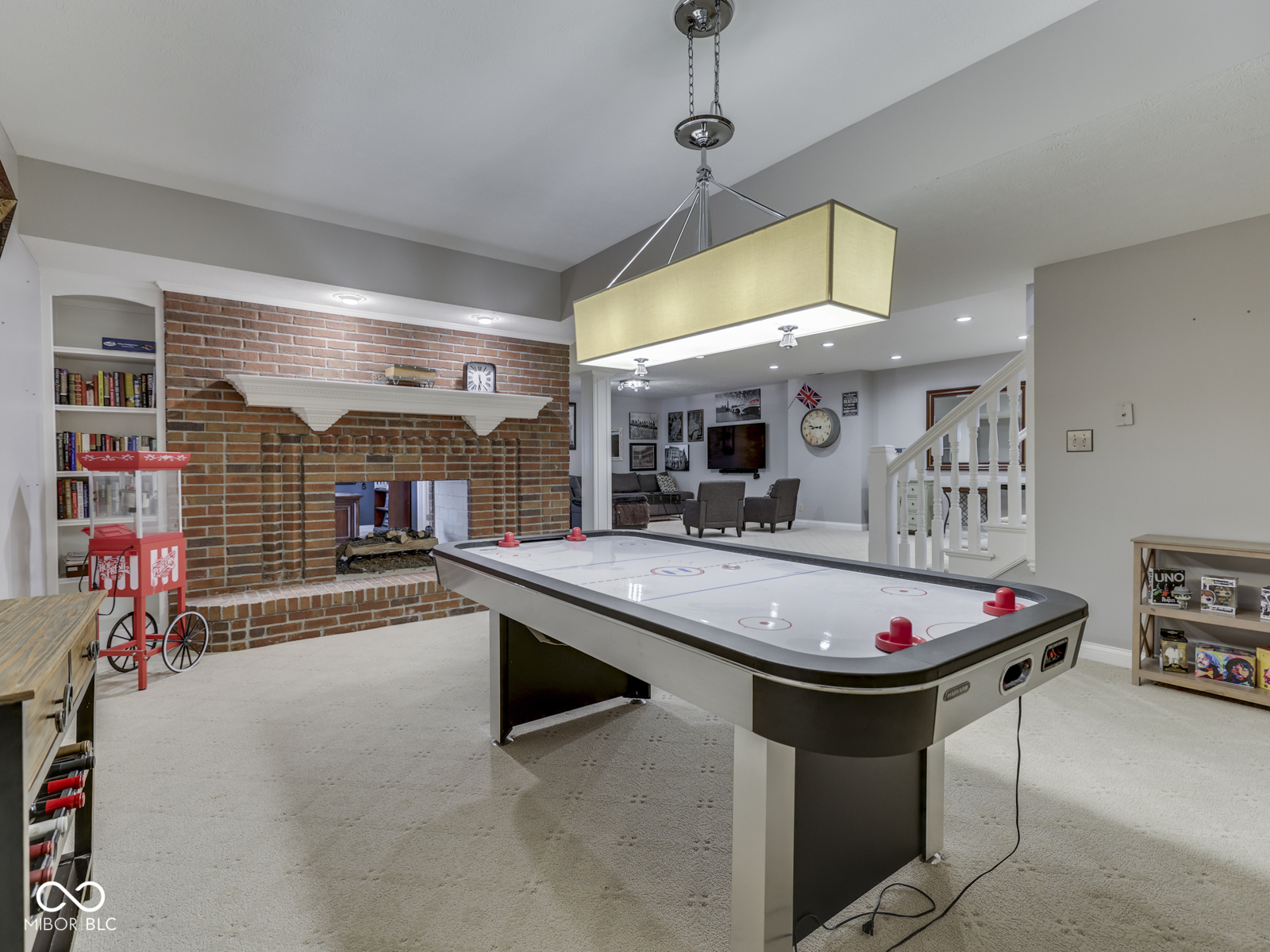 3933 Eagle Trace