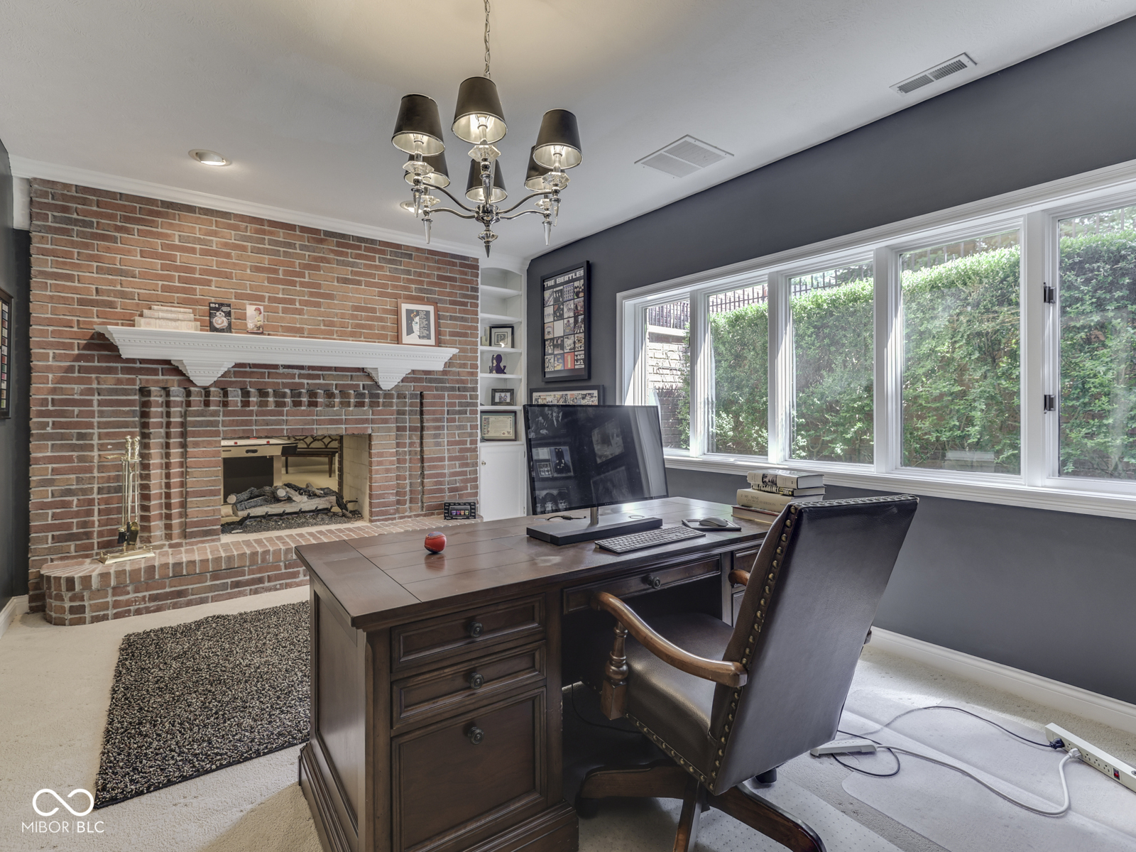 3933 Eagle Trace