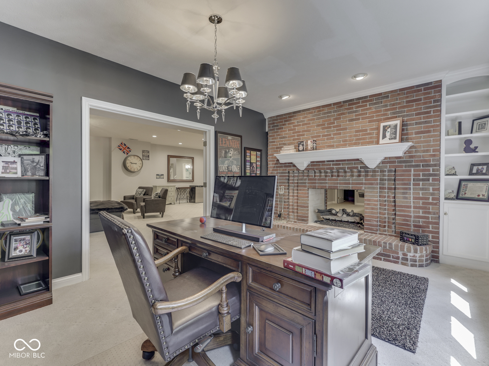 3933 Eagle Trace