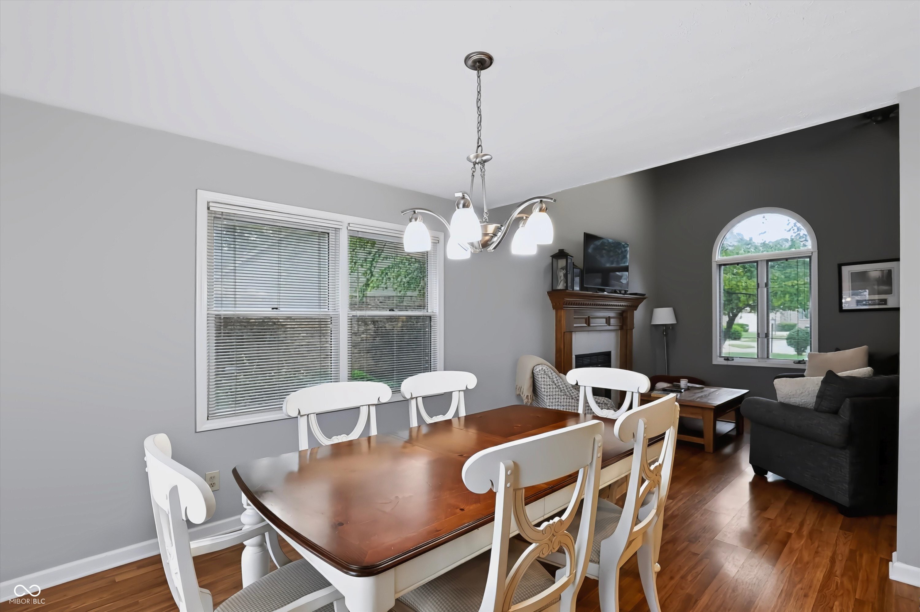 1102 Sarah Court