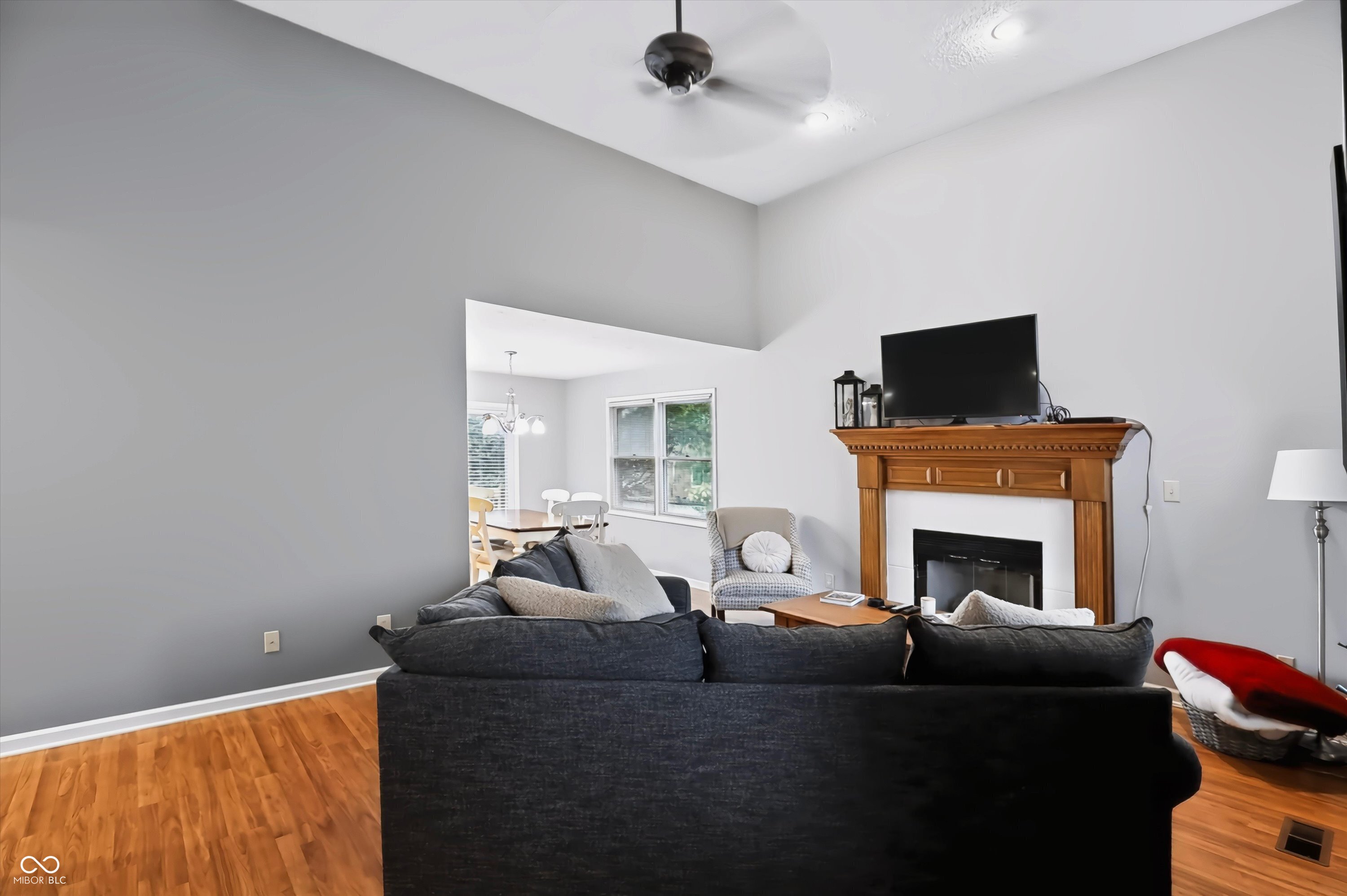 1102 Sarah Court