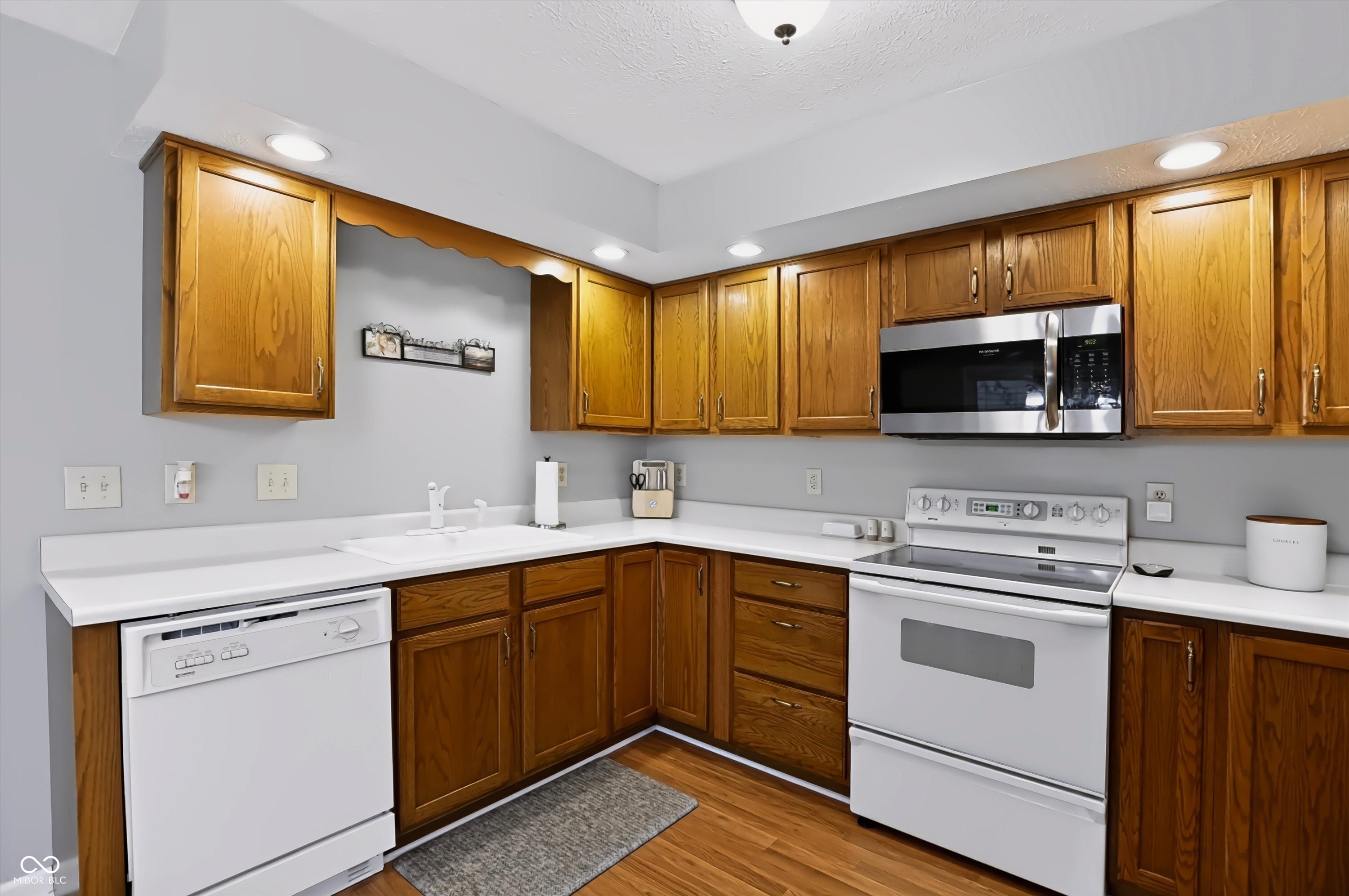 1102 Sarah Court