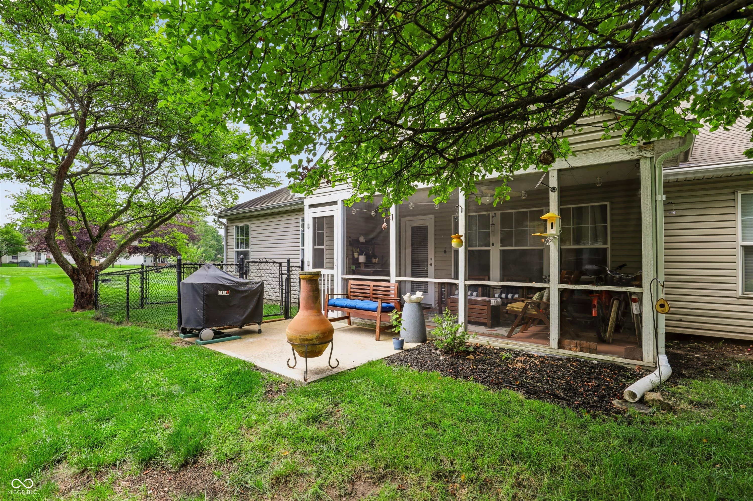 7329 Summer Lea Court