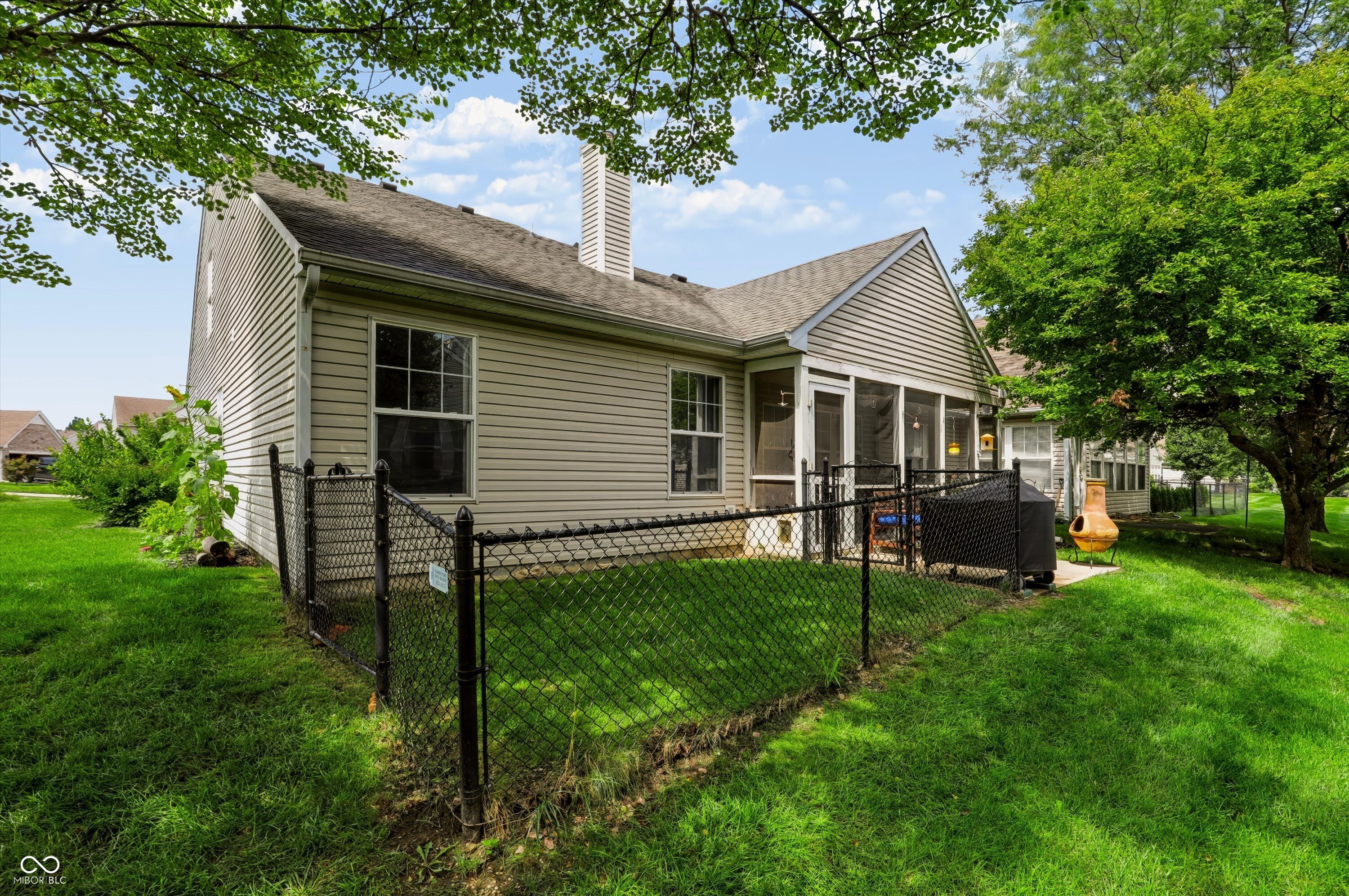 7329 Summer Lea Court