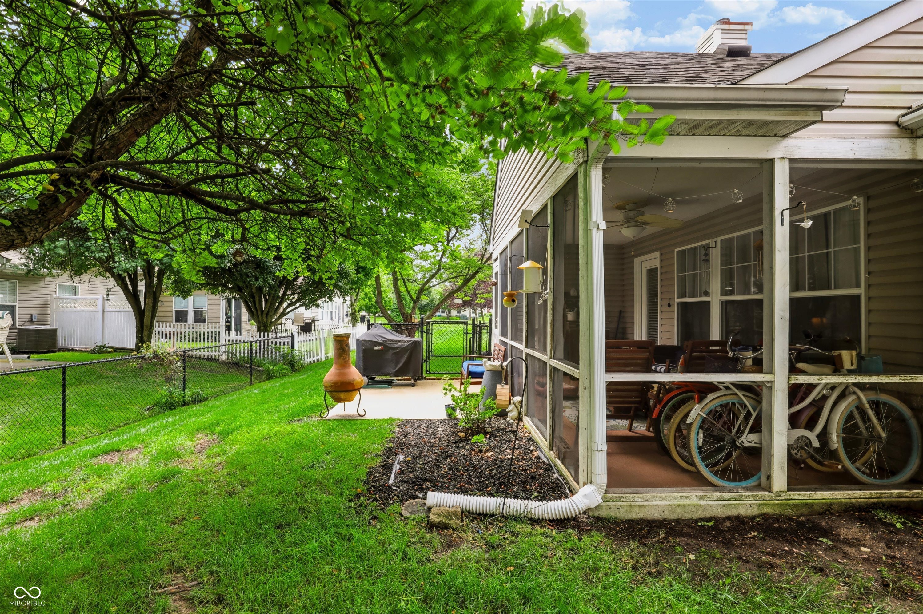 7329 Summer Lea Court