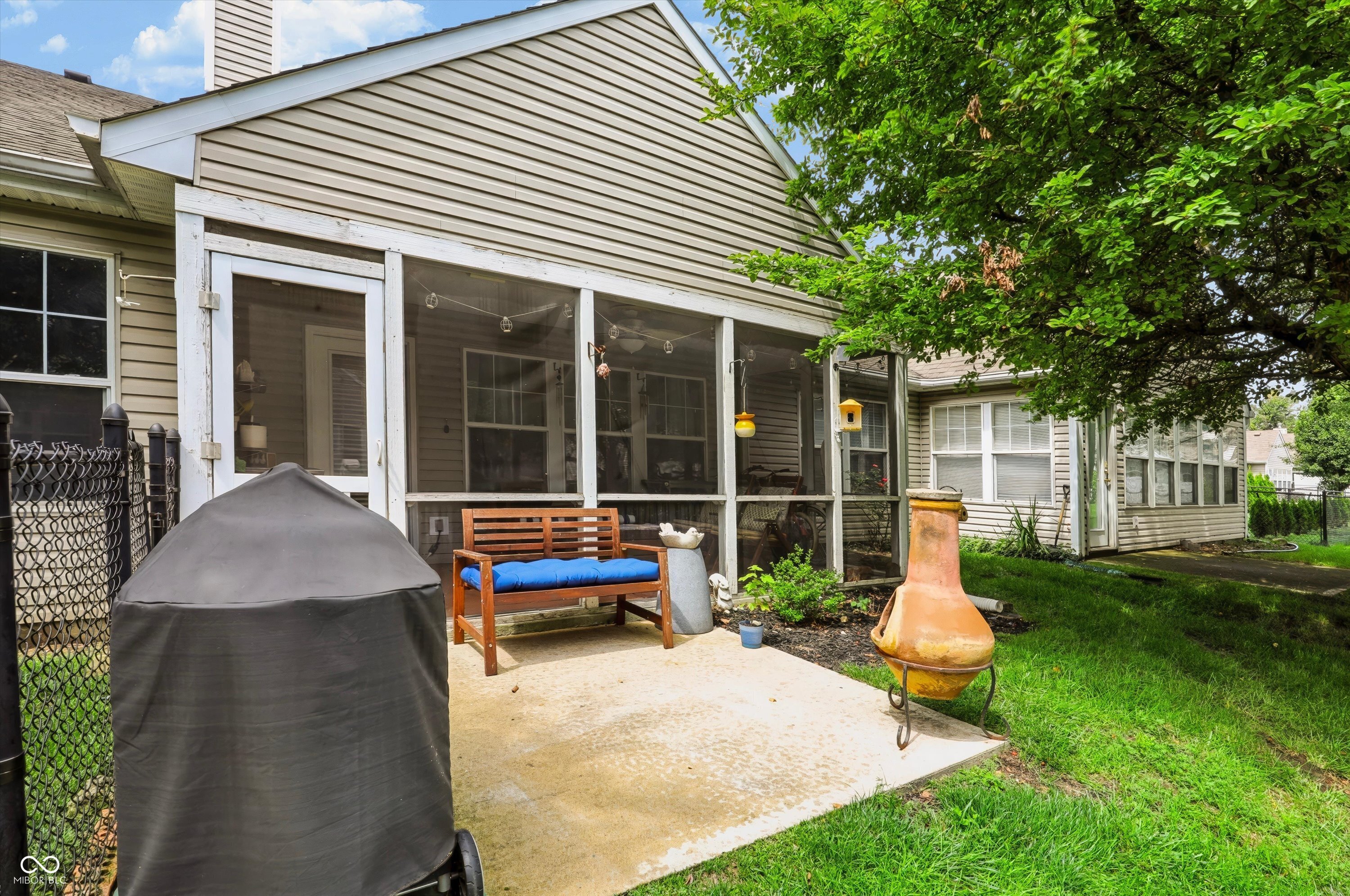 7329 Summer Lea Court