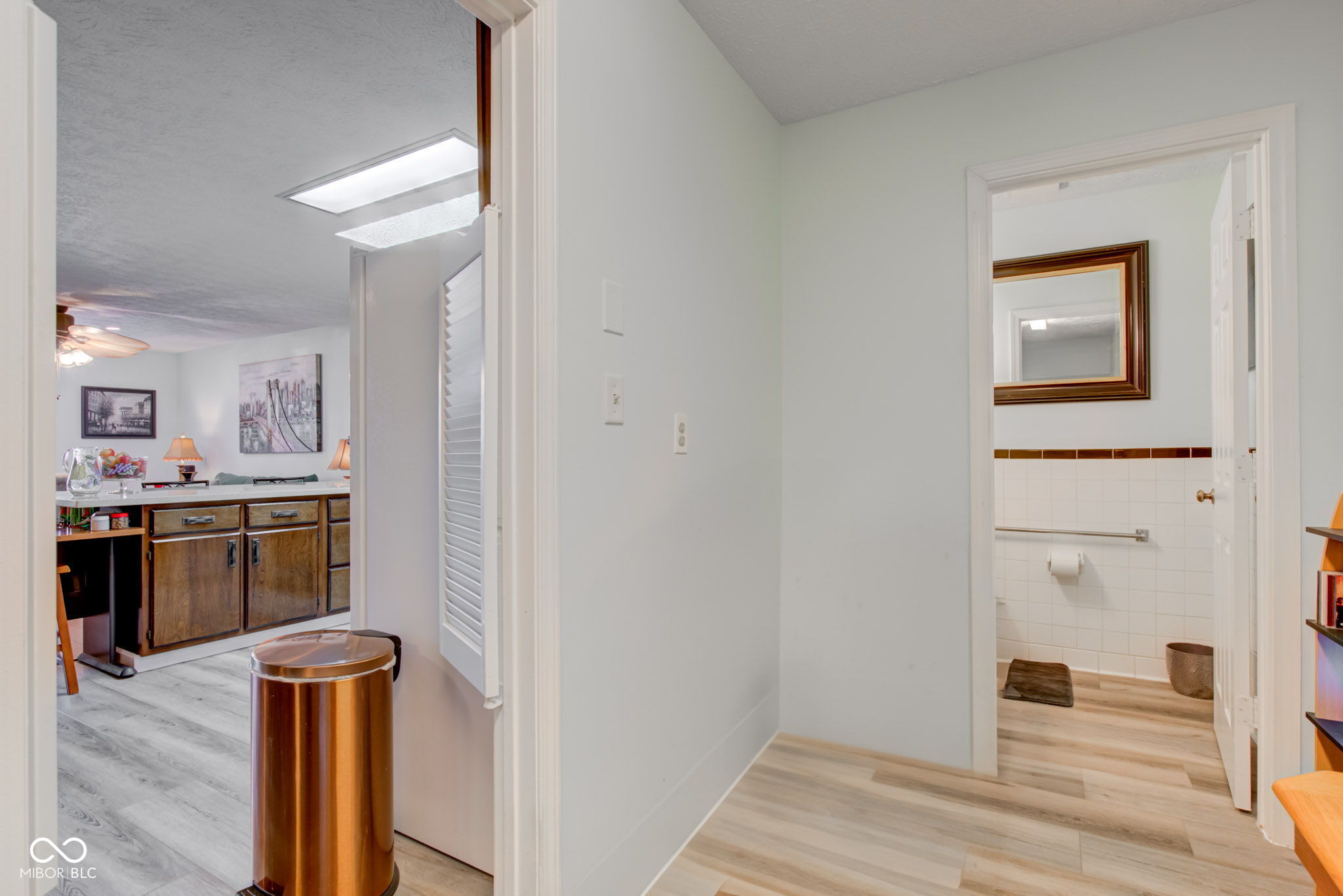 1111 Paradise Court