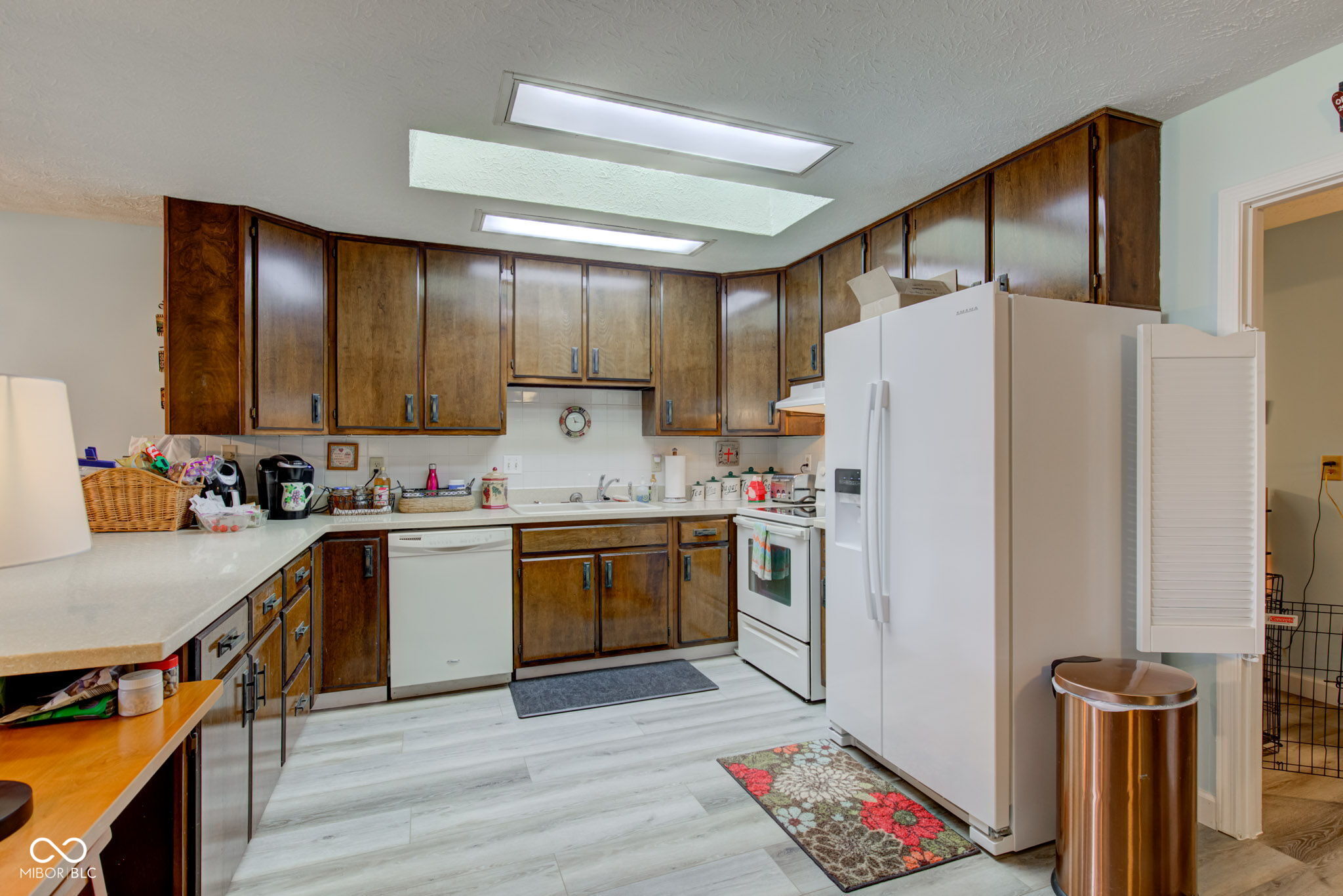 1111 Paradise Court