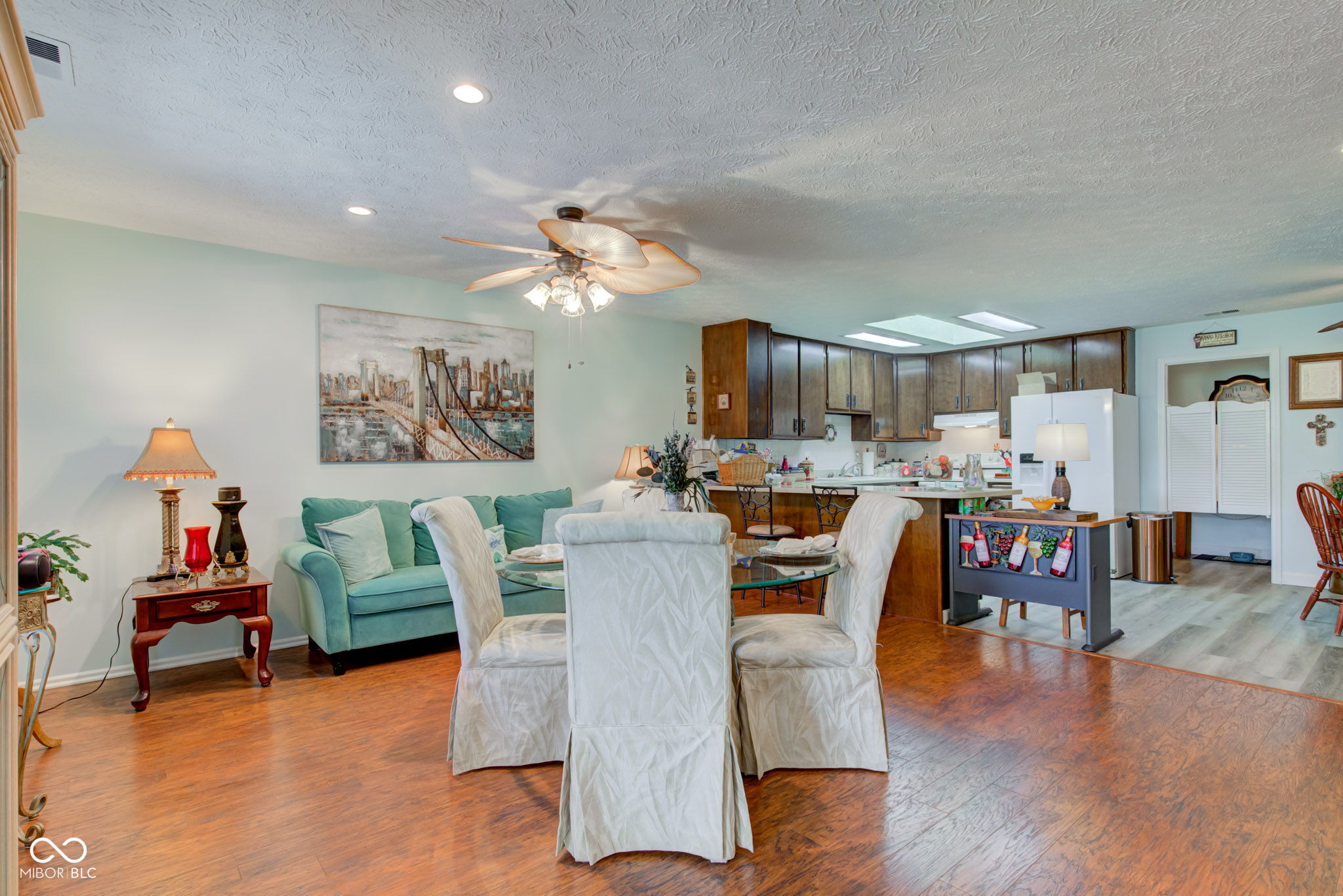 1111 Paradise Court