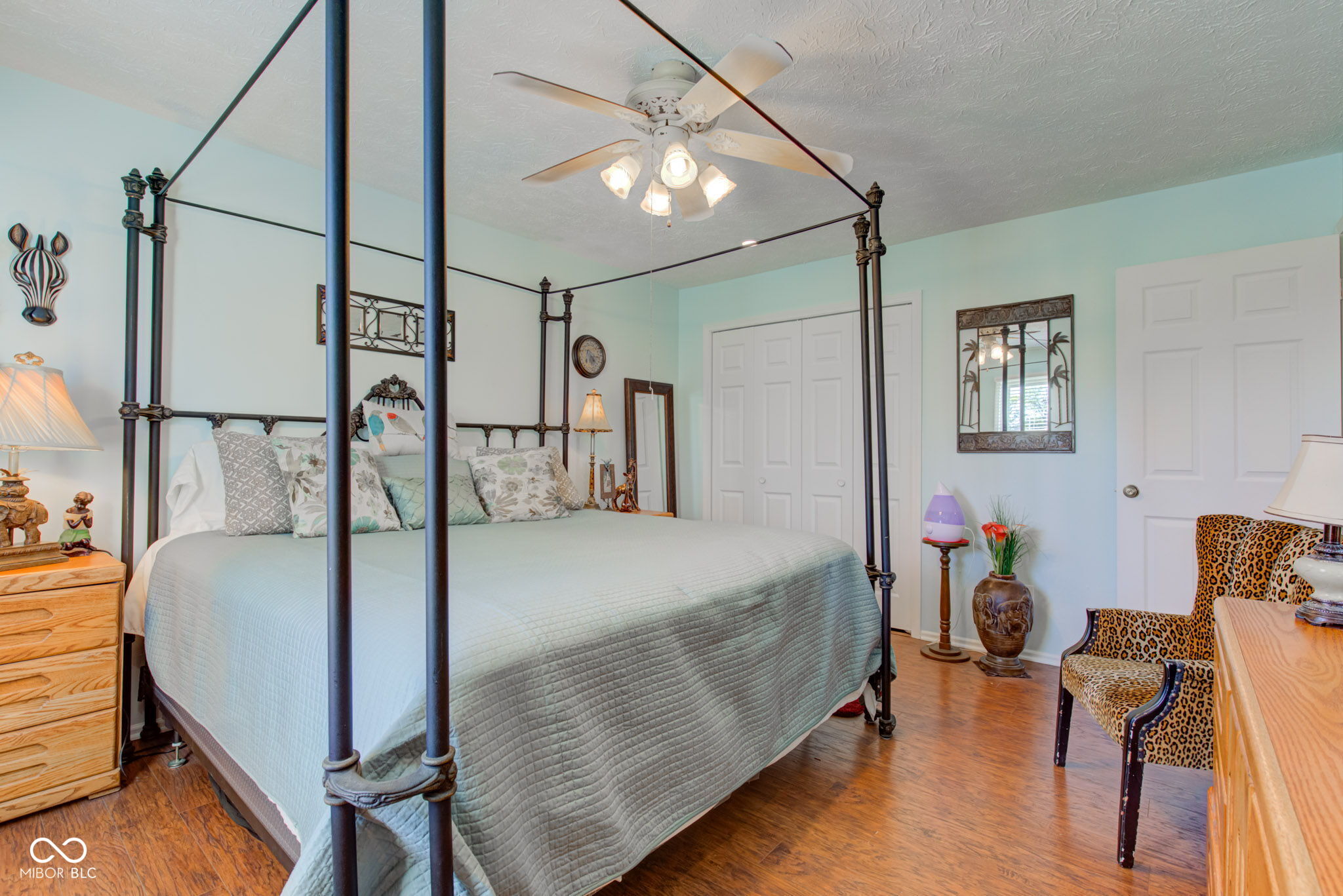 1111 Paradise Court