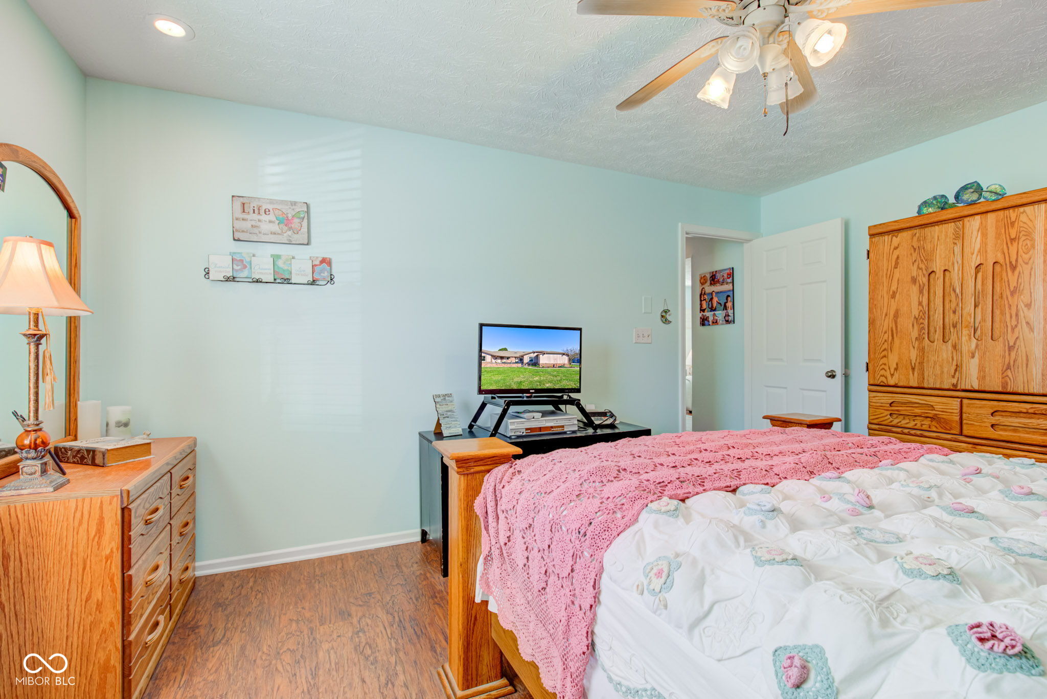 1111 Paradise Court