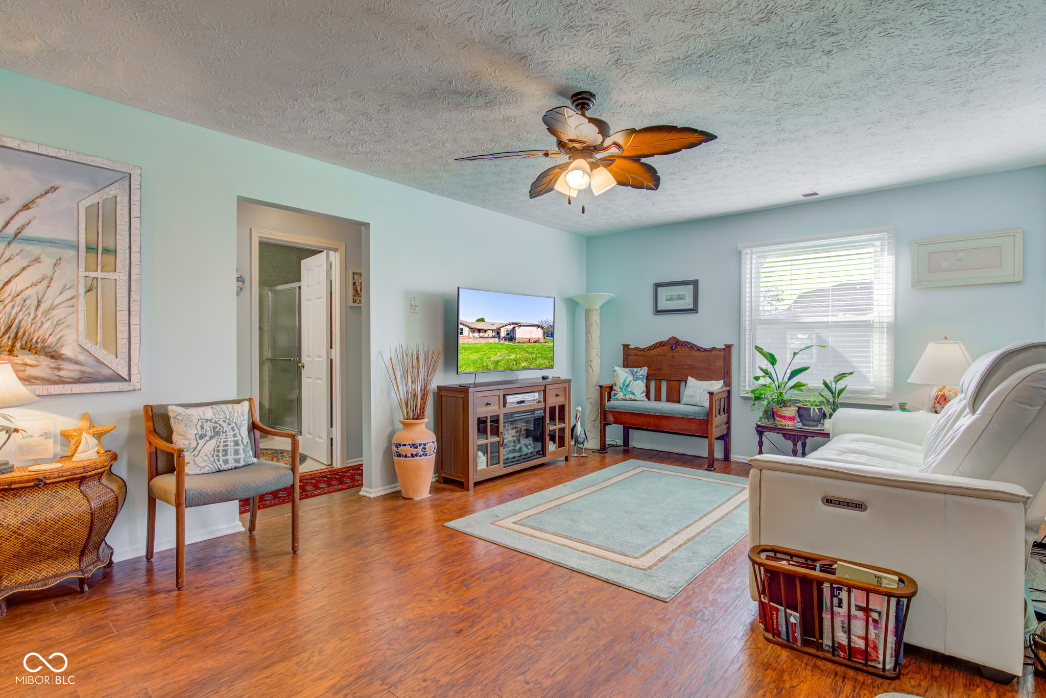 1111 Paradise Court