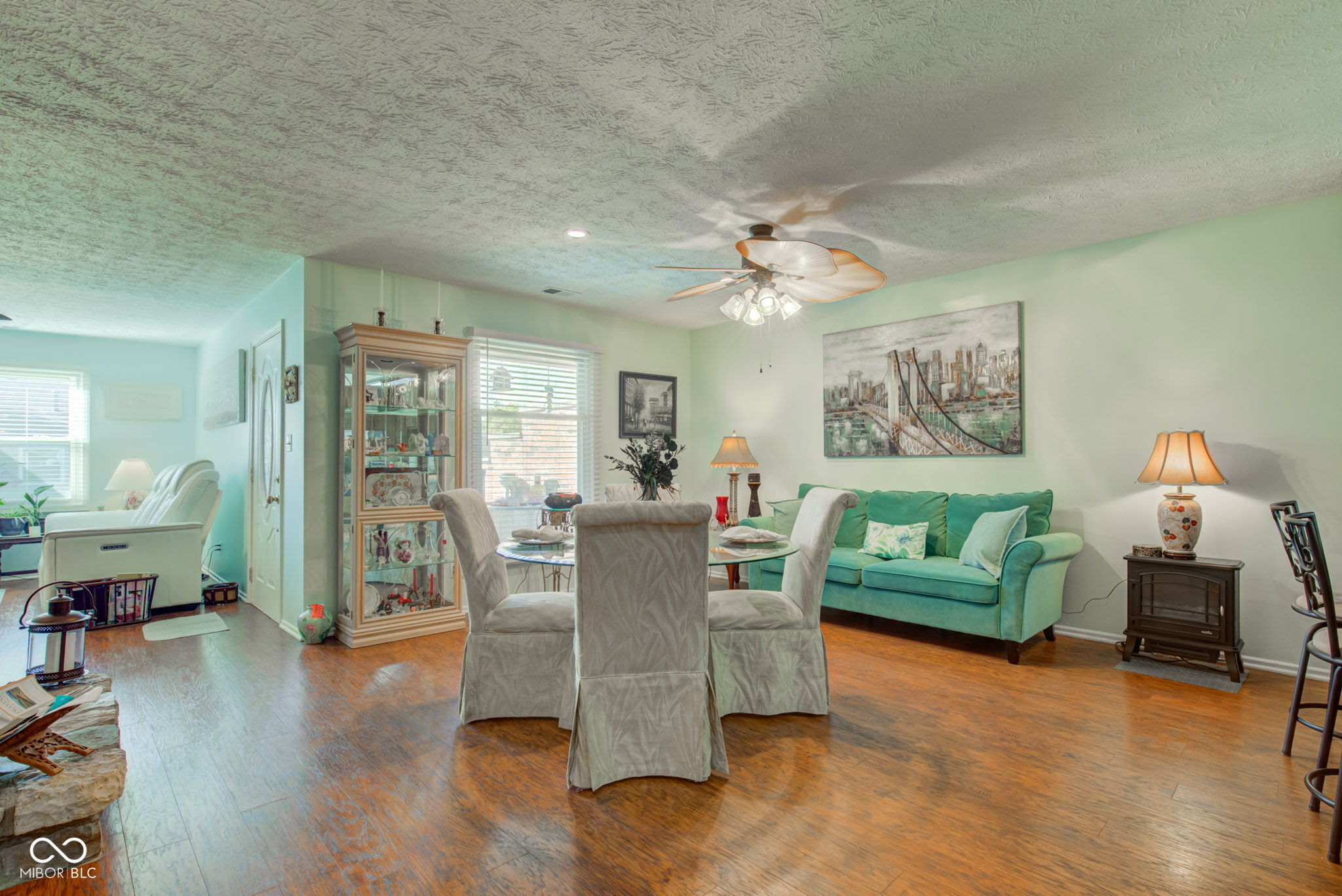 1111 Paradise Court