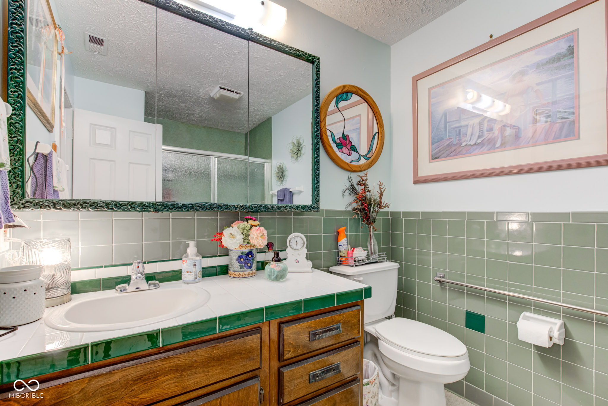 1111 Paradise Court