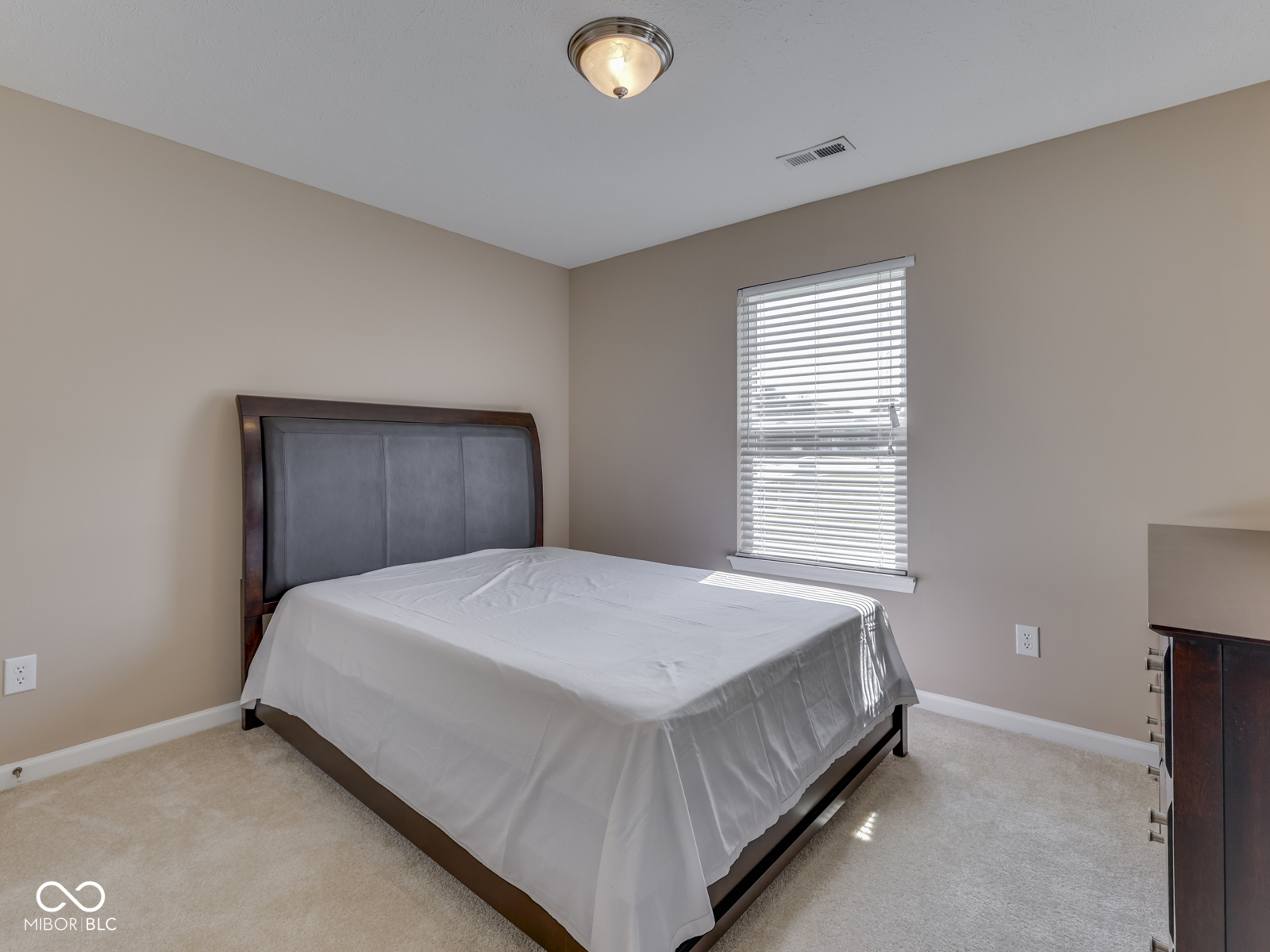 2899 W Sampler Lane