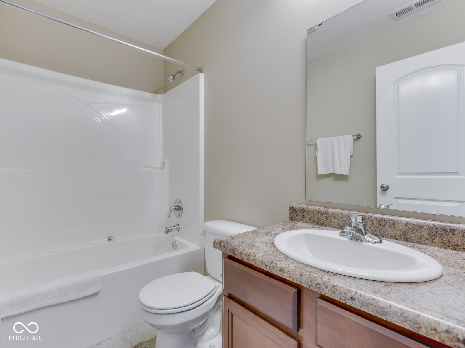 2899 W Sampler Lane