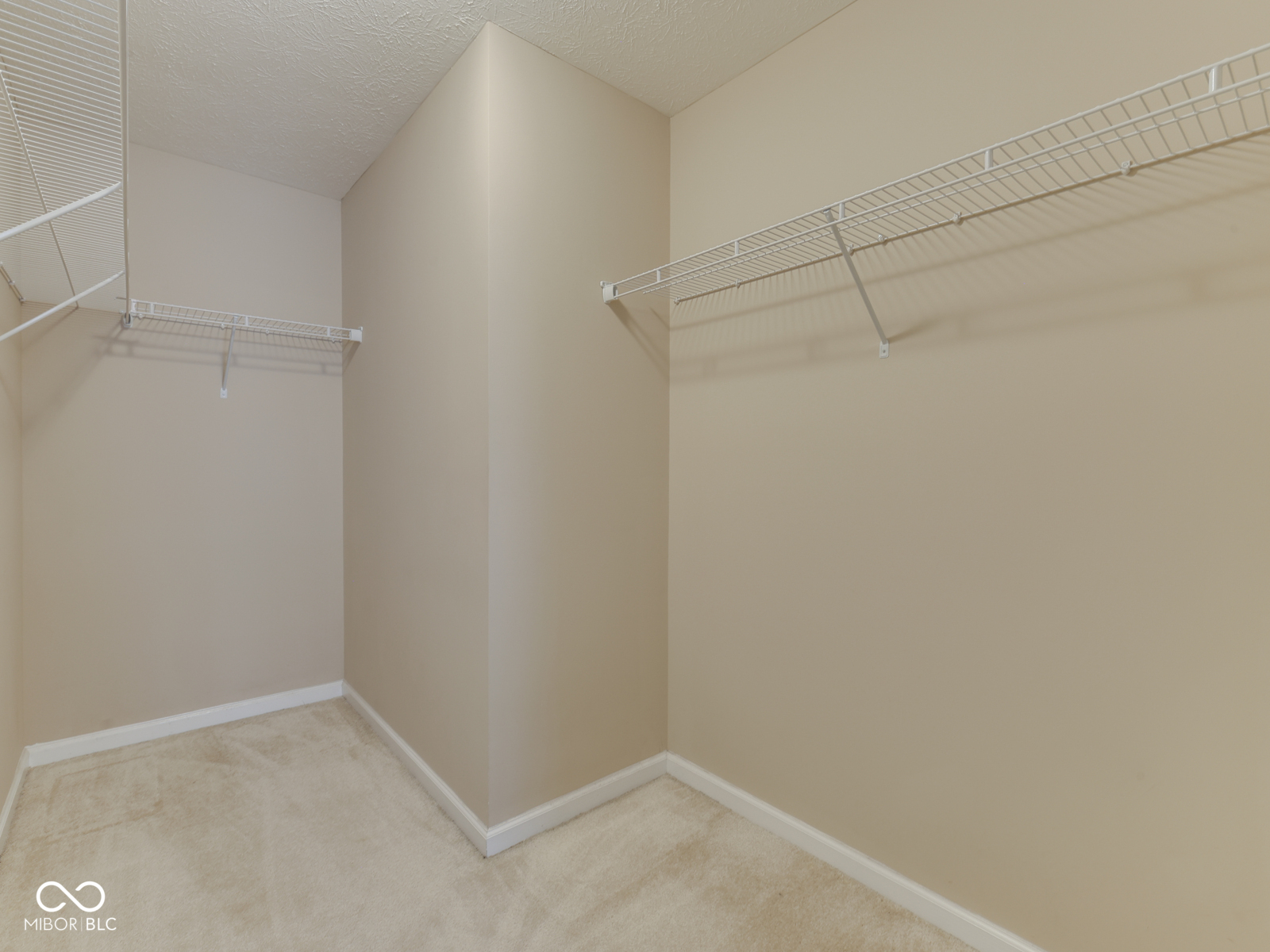 2899 W Sampler Lane