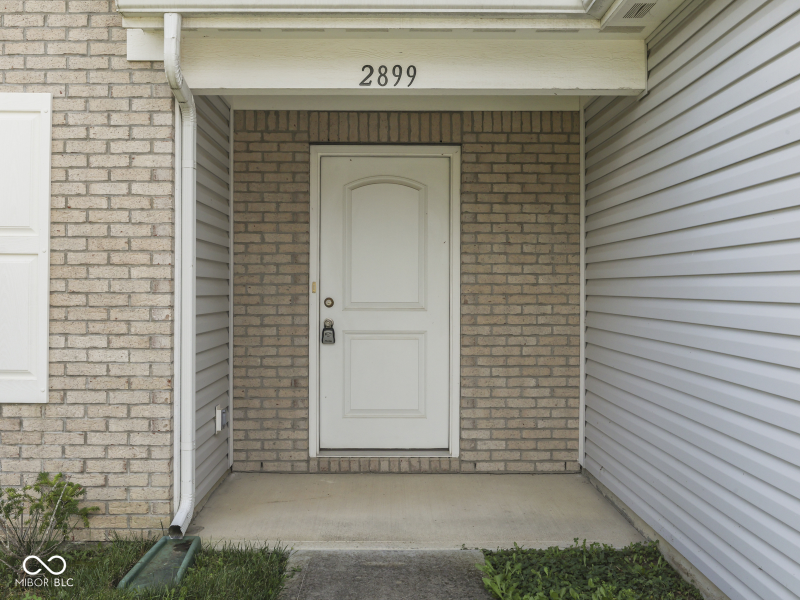 2899 W Sampler Lane