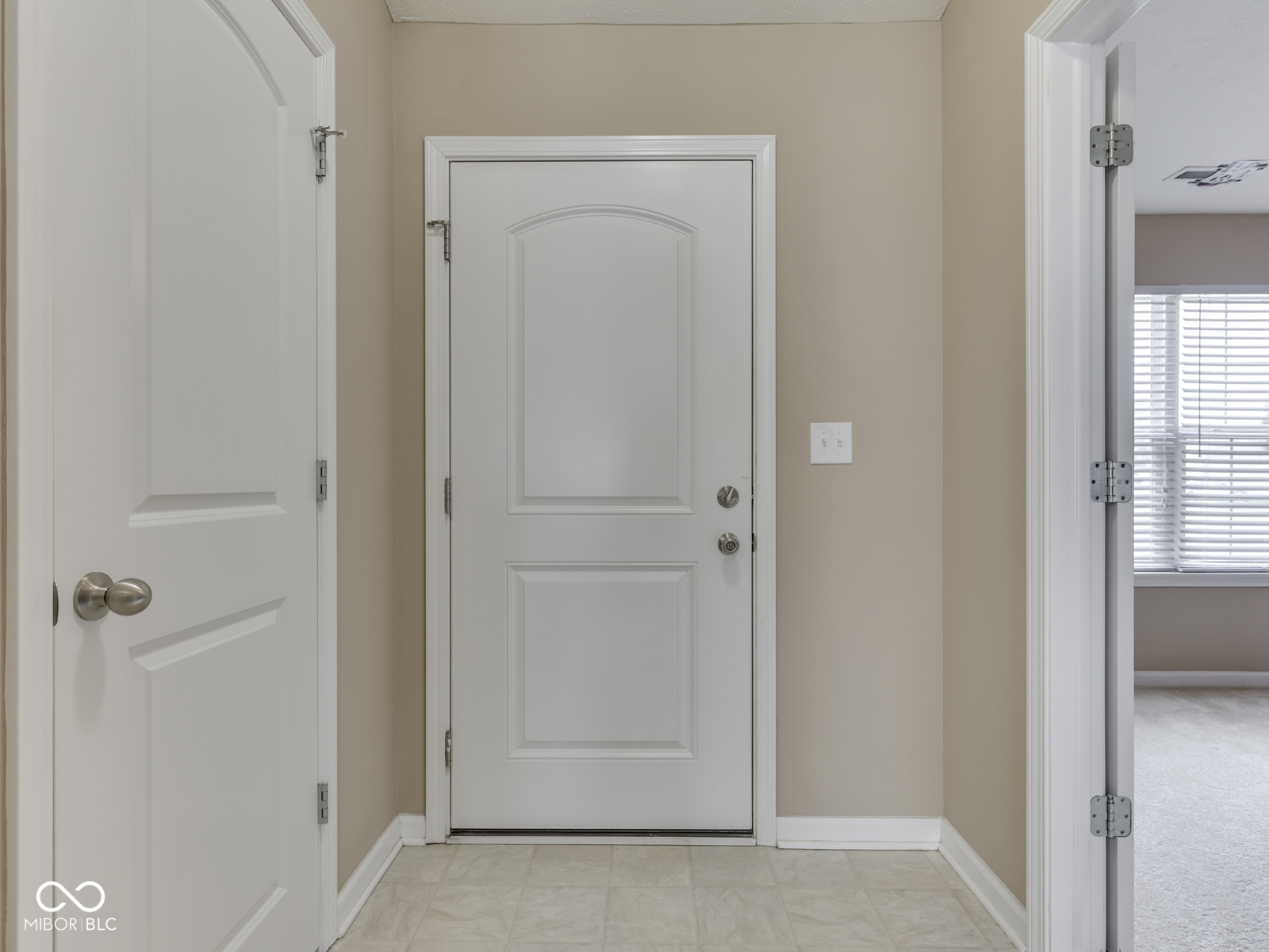 2899 W Sampler Lane
