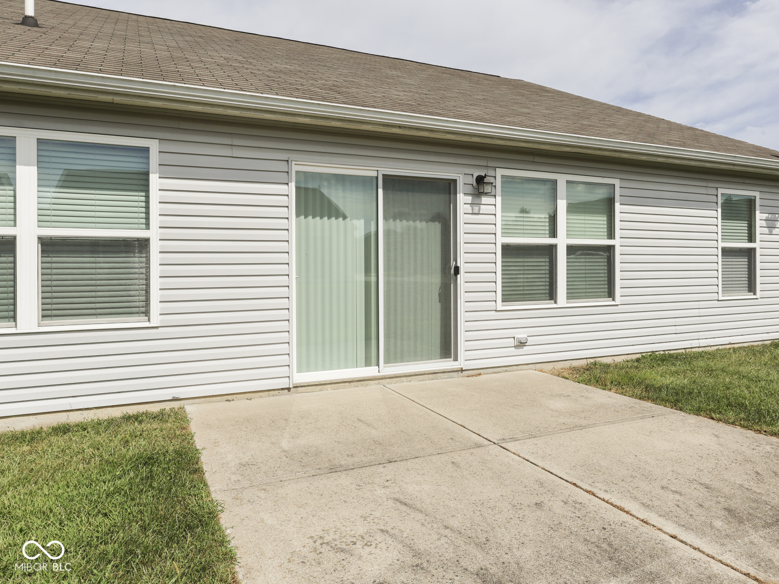 2899 W Sampler Lane