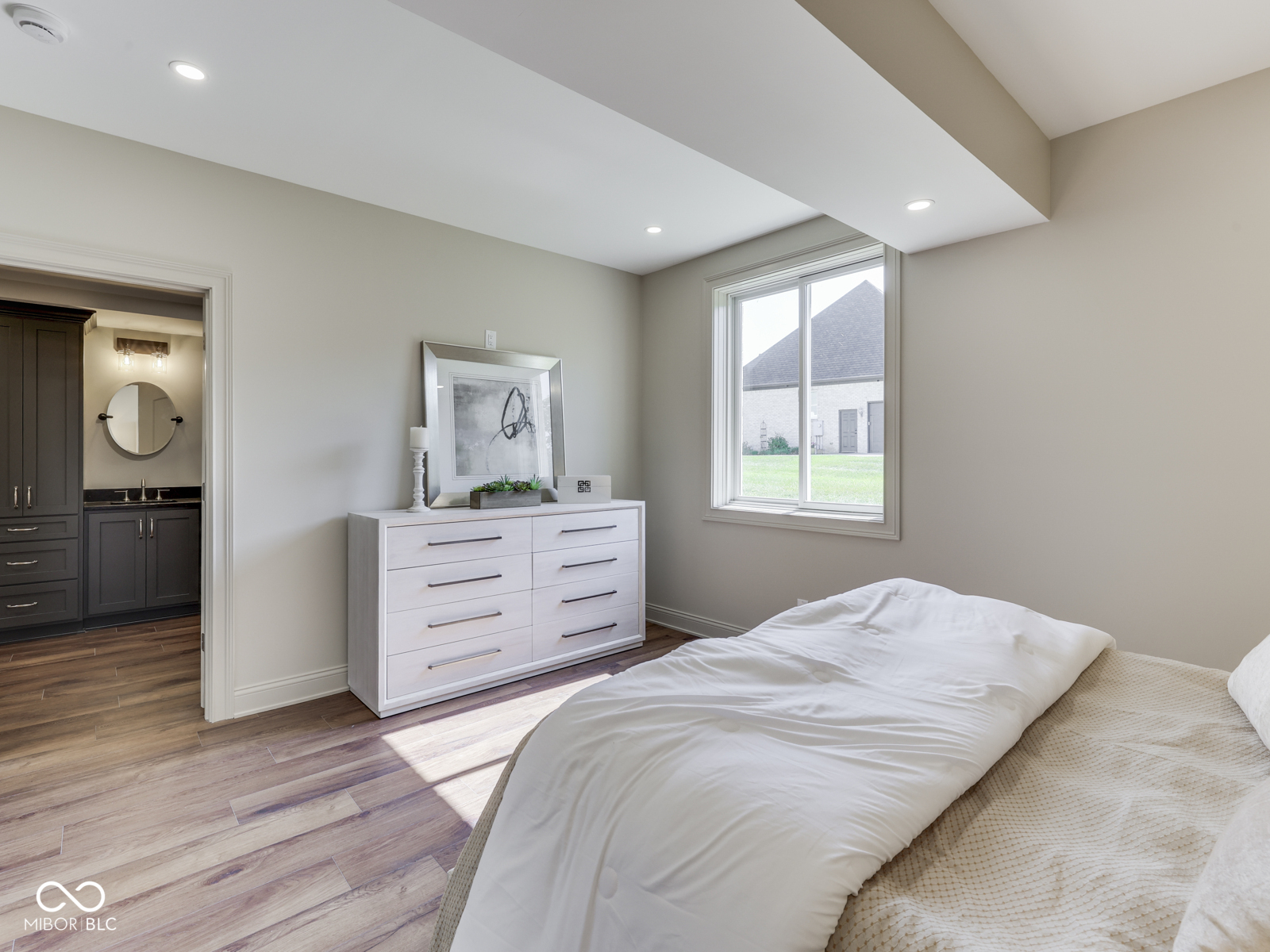4968 Benthaven Court