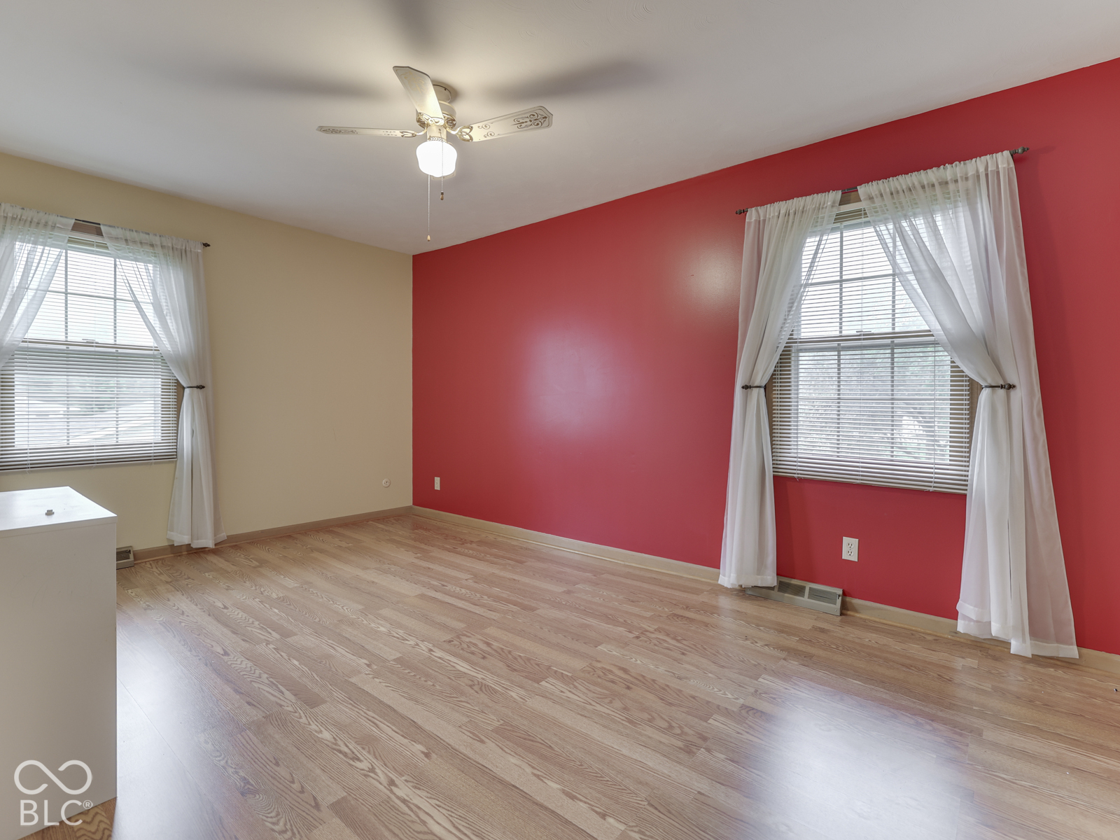 594 Watterson Court