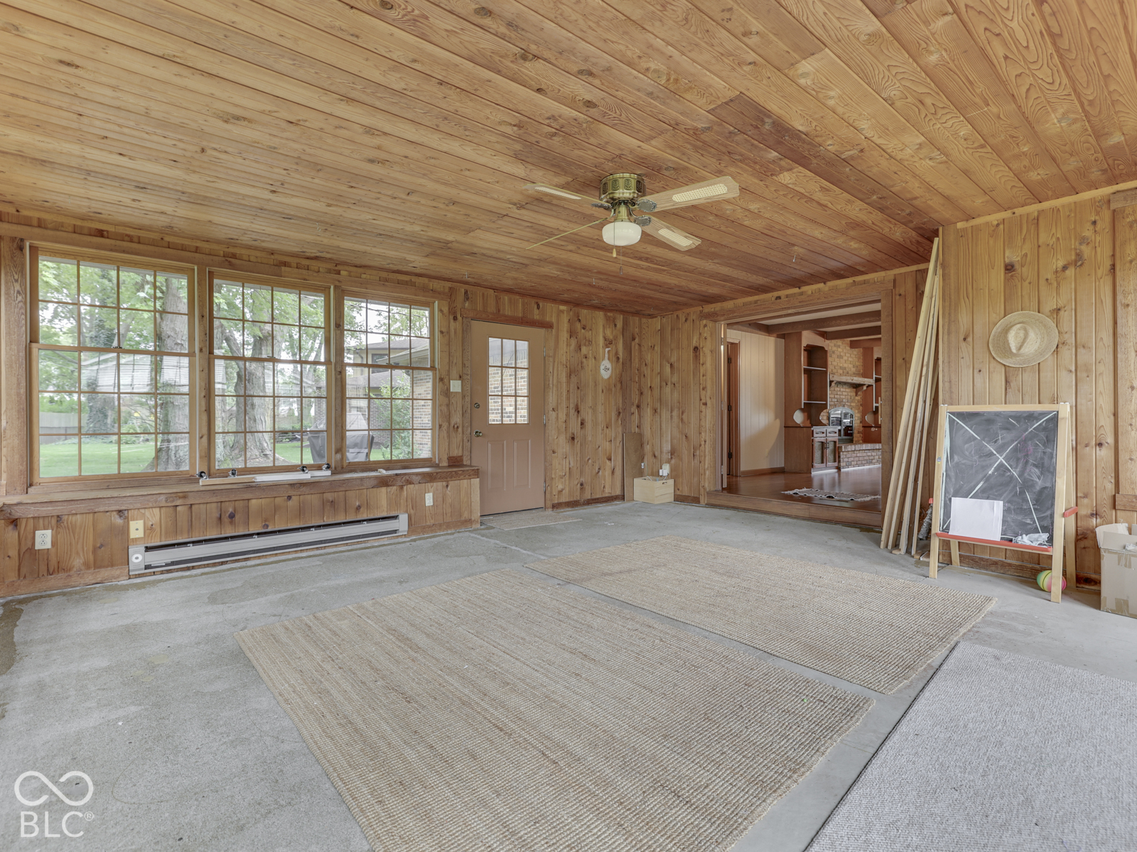 594 Watterson Court