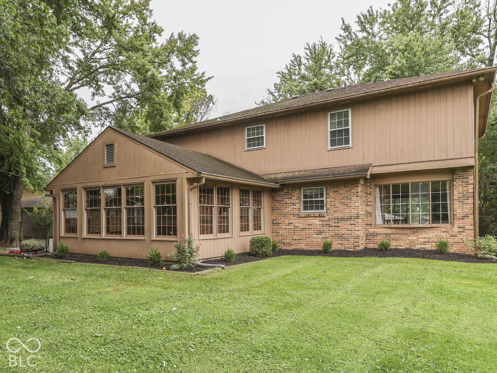 594 Watterson Court