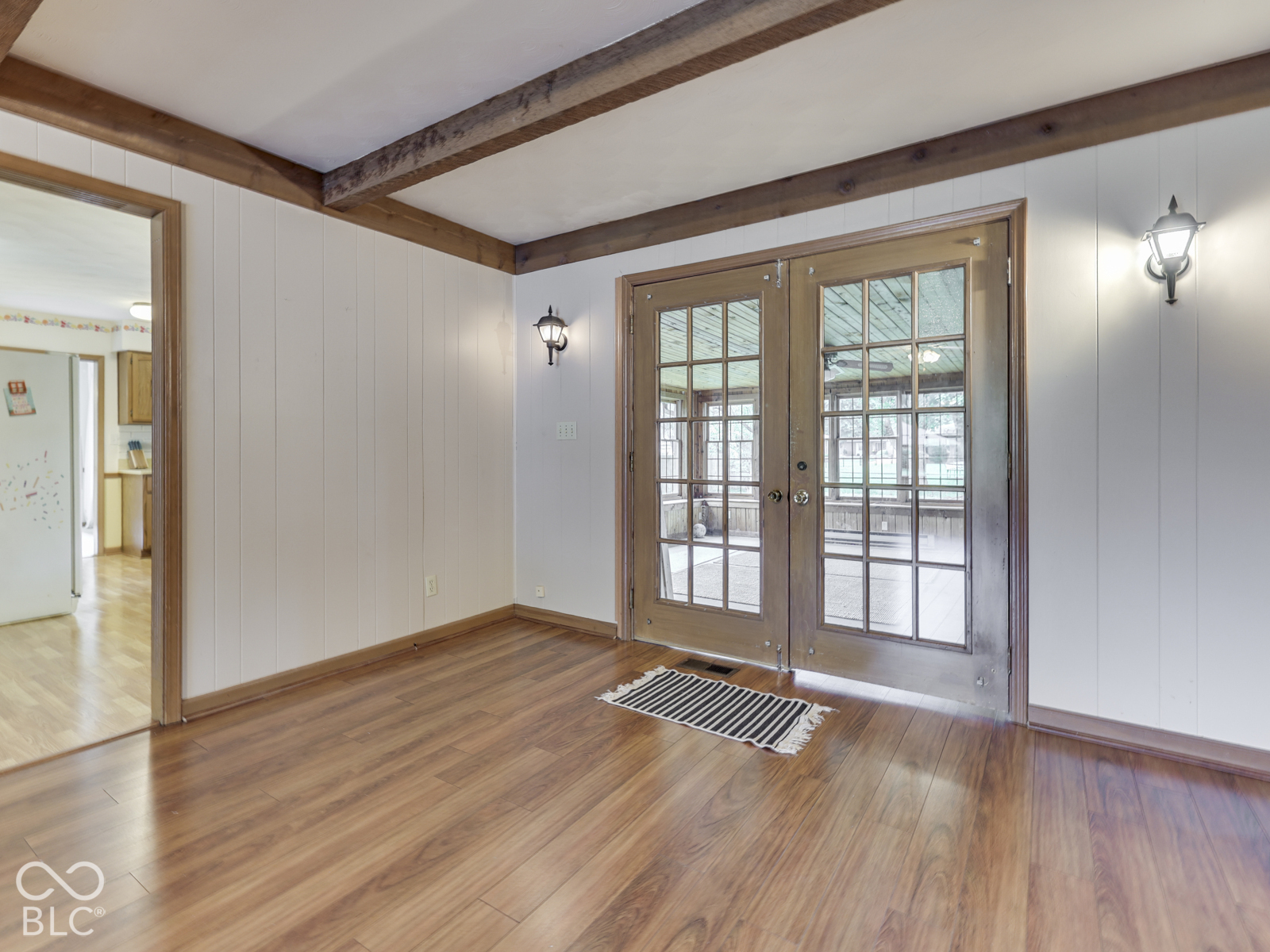 594 Watterson Court