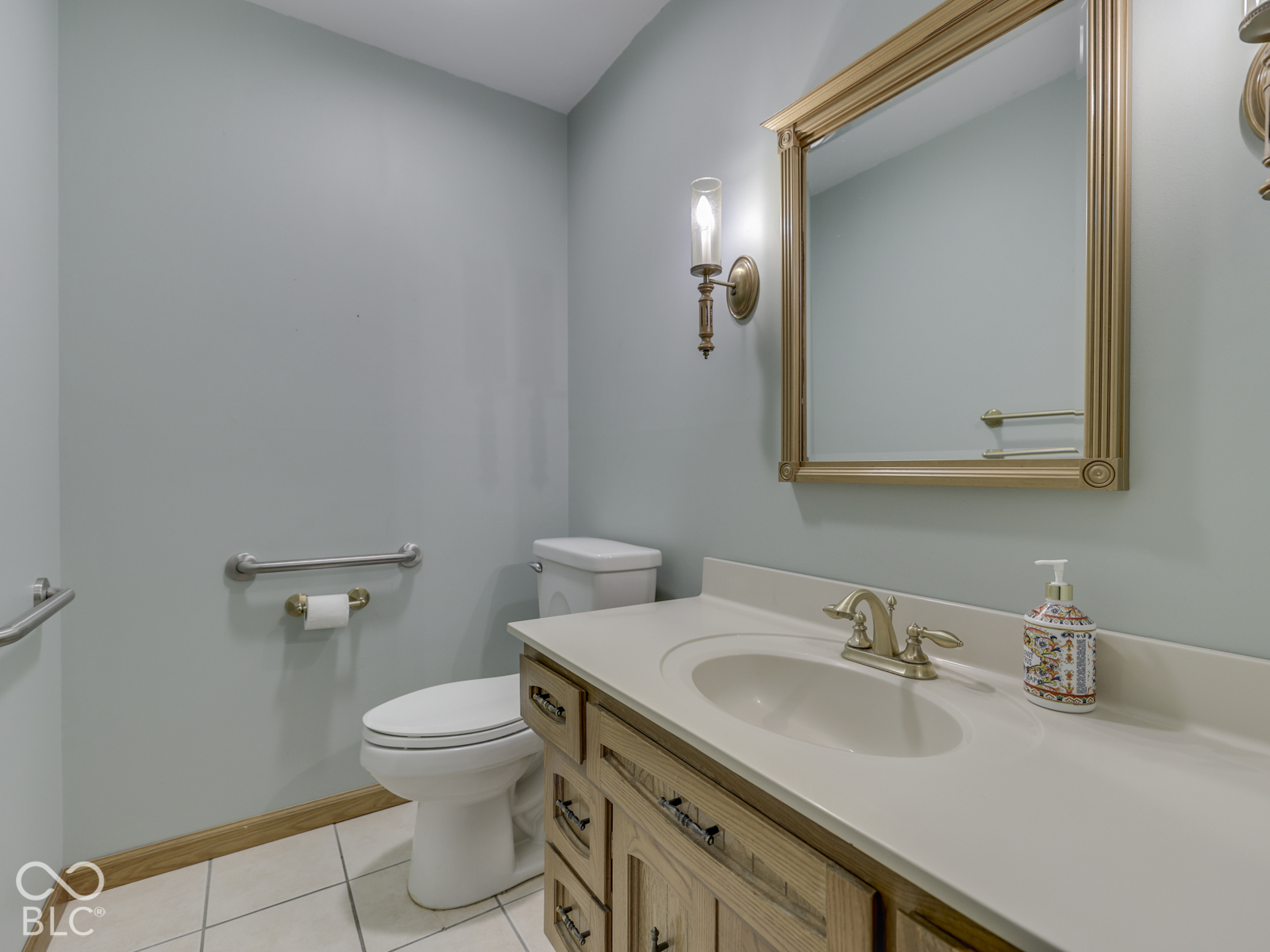 594 Watterson Court