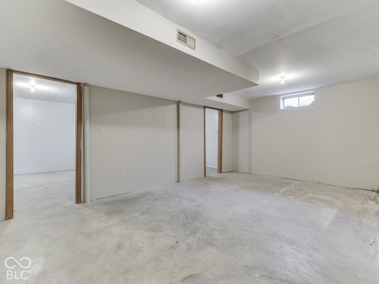 594 Watterson Court