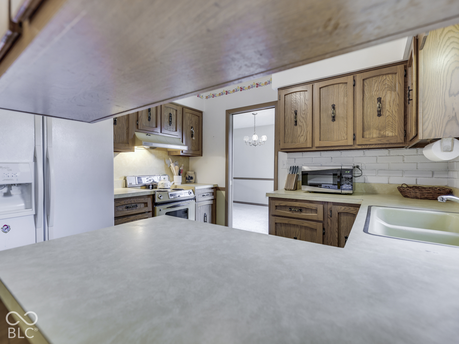 594 Watterson Court