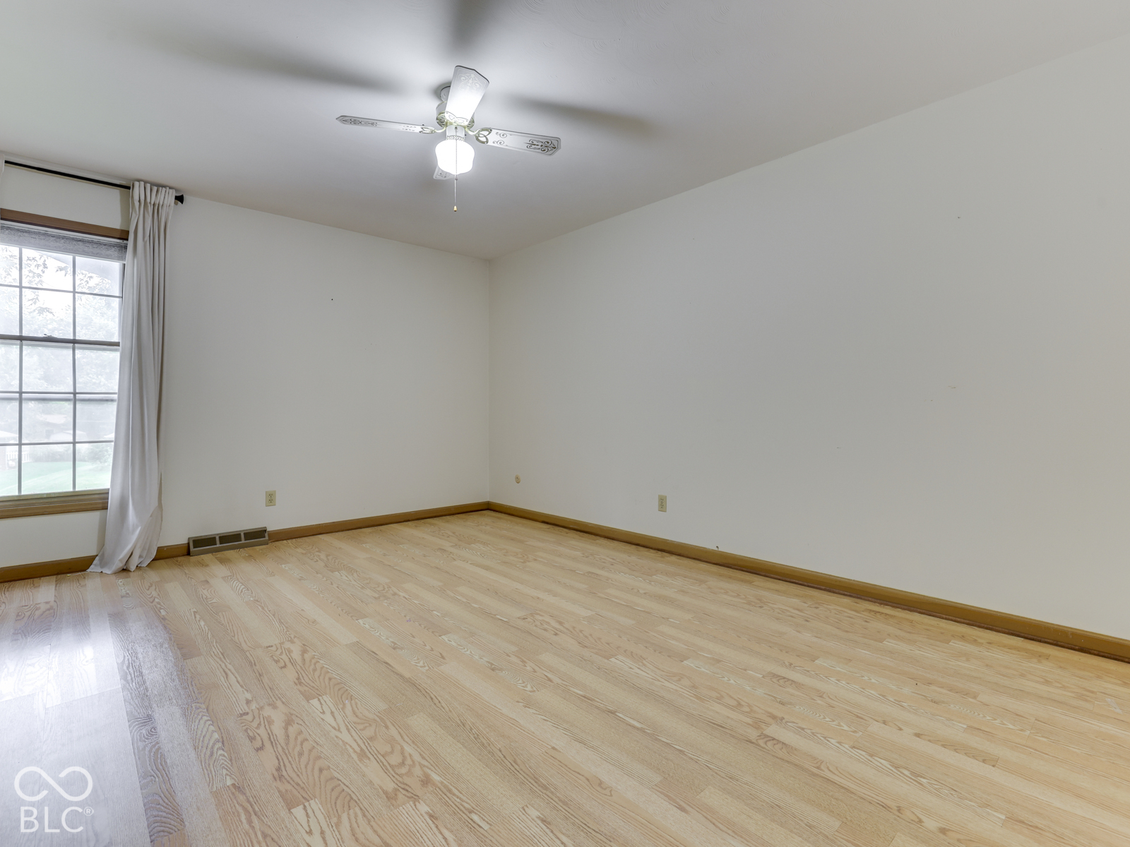 594 Watterson Court