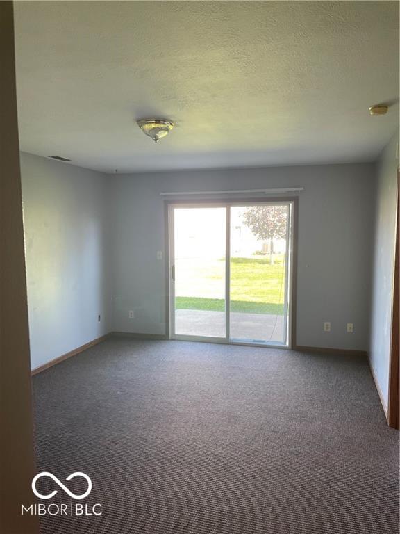 1086 Fairlane Court