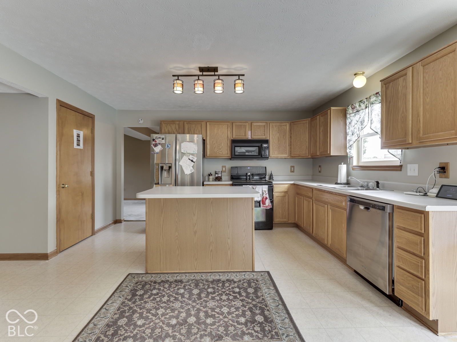 973 Thornwood Drive