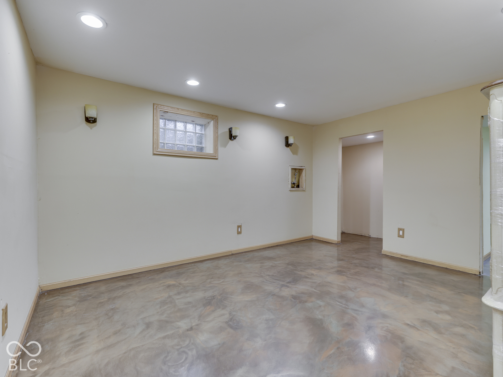 973 Thornwood Drive