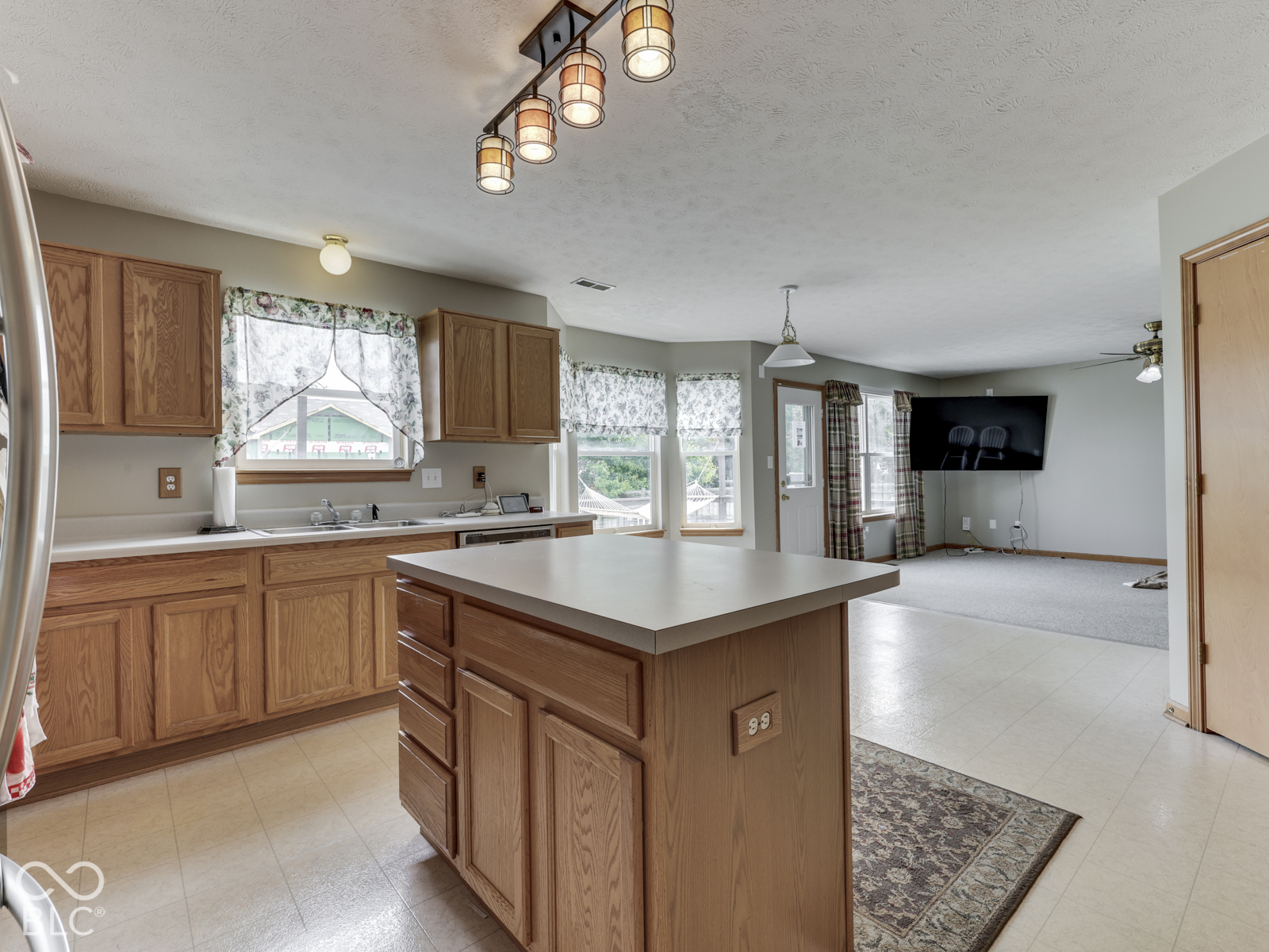 973 Thornwood Drive