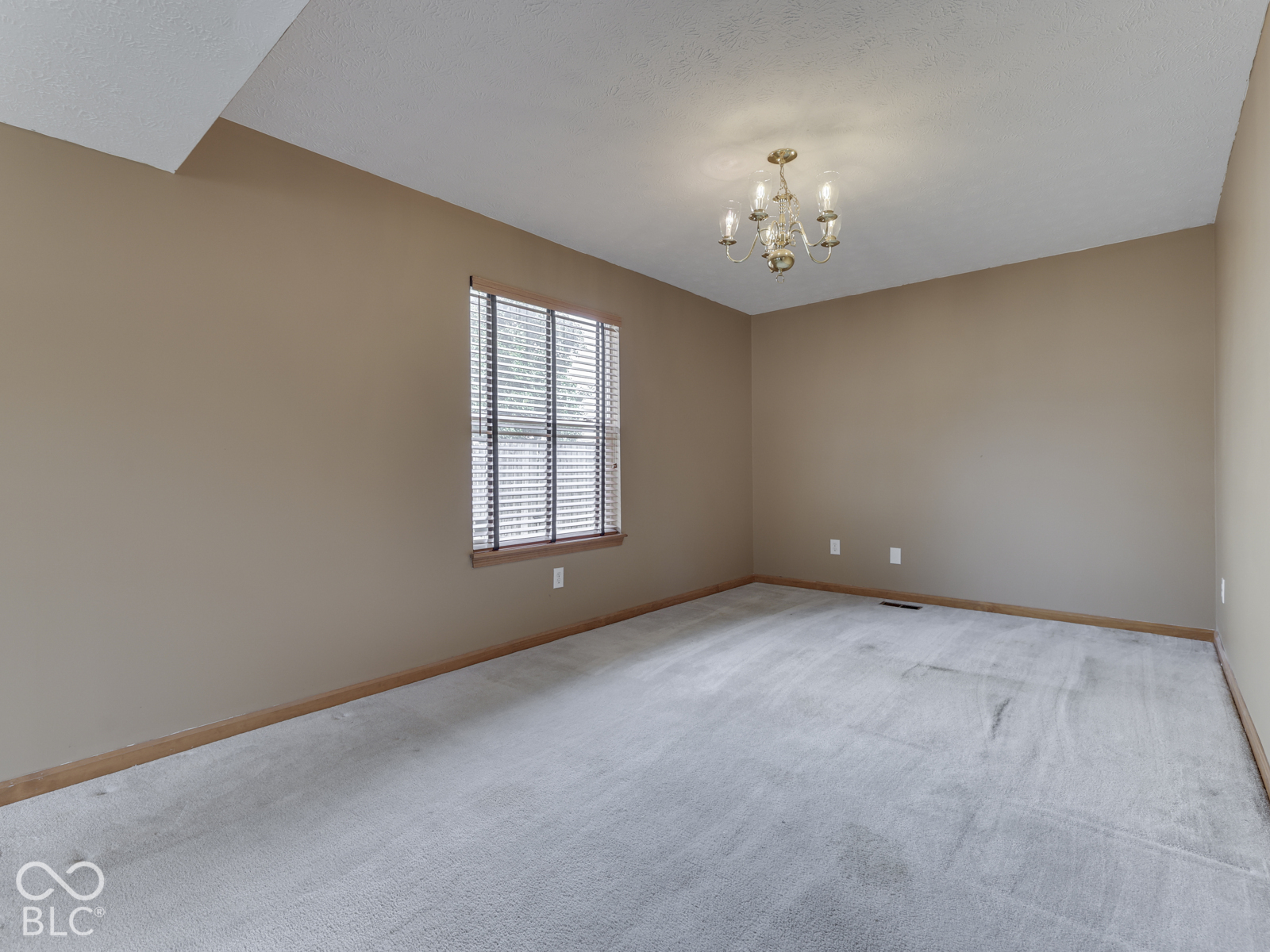 973 Thornwood Drive