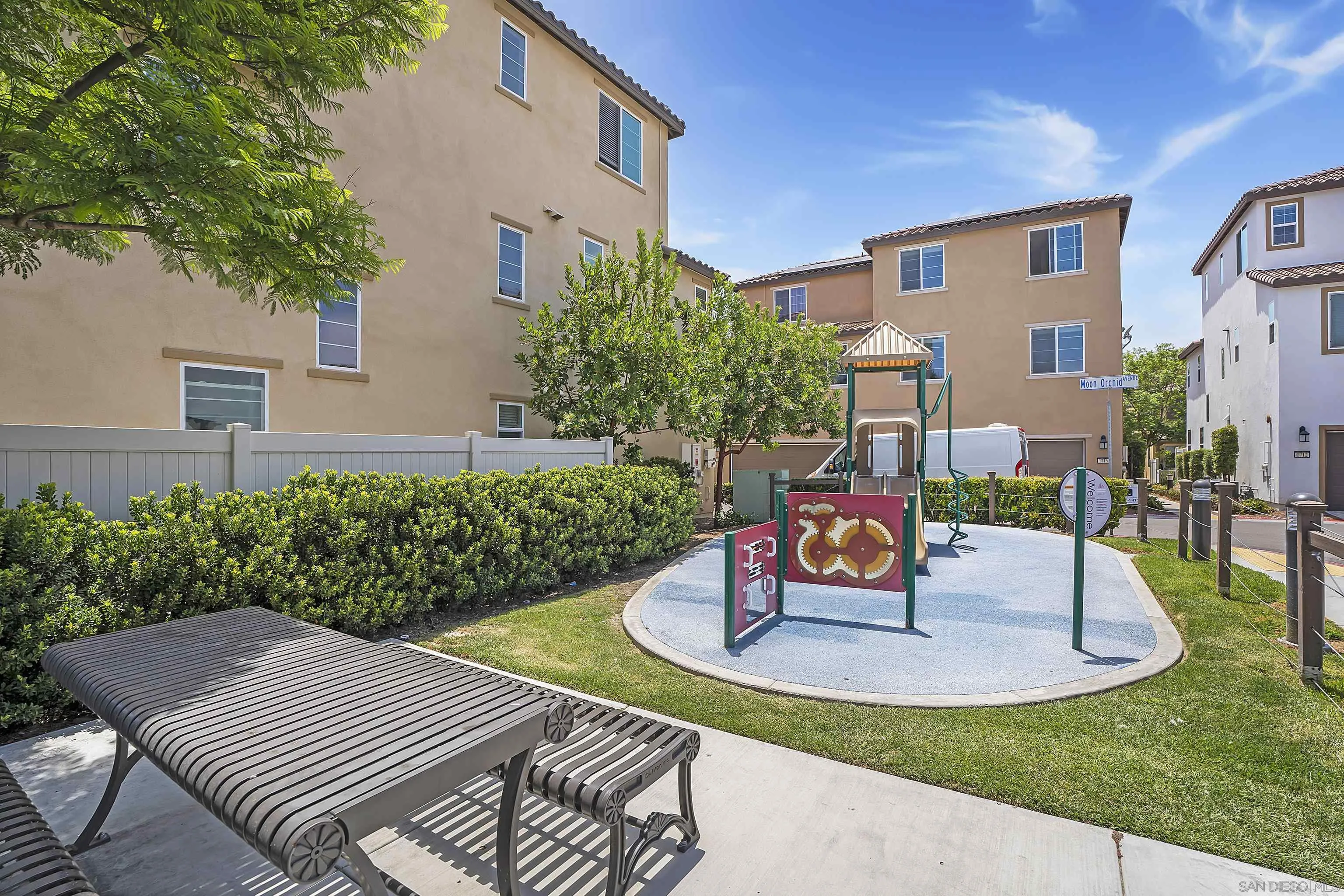 1716 Moon Orchid Ave