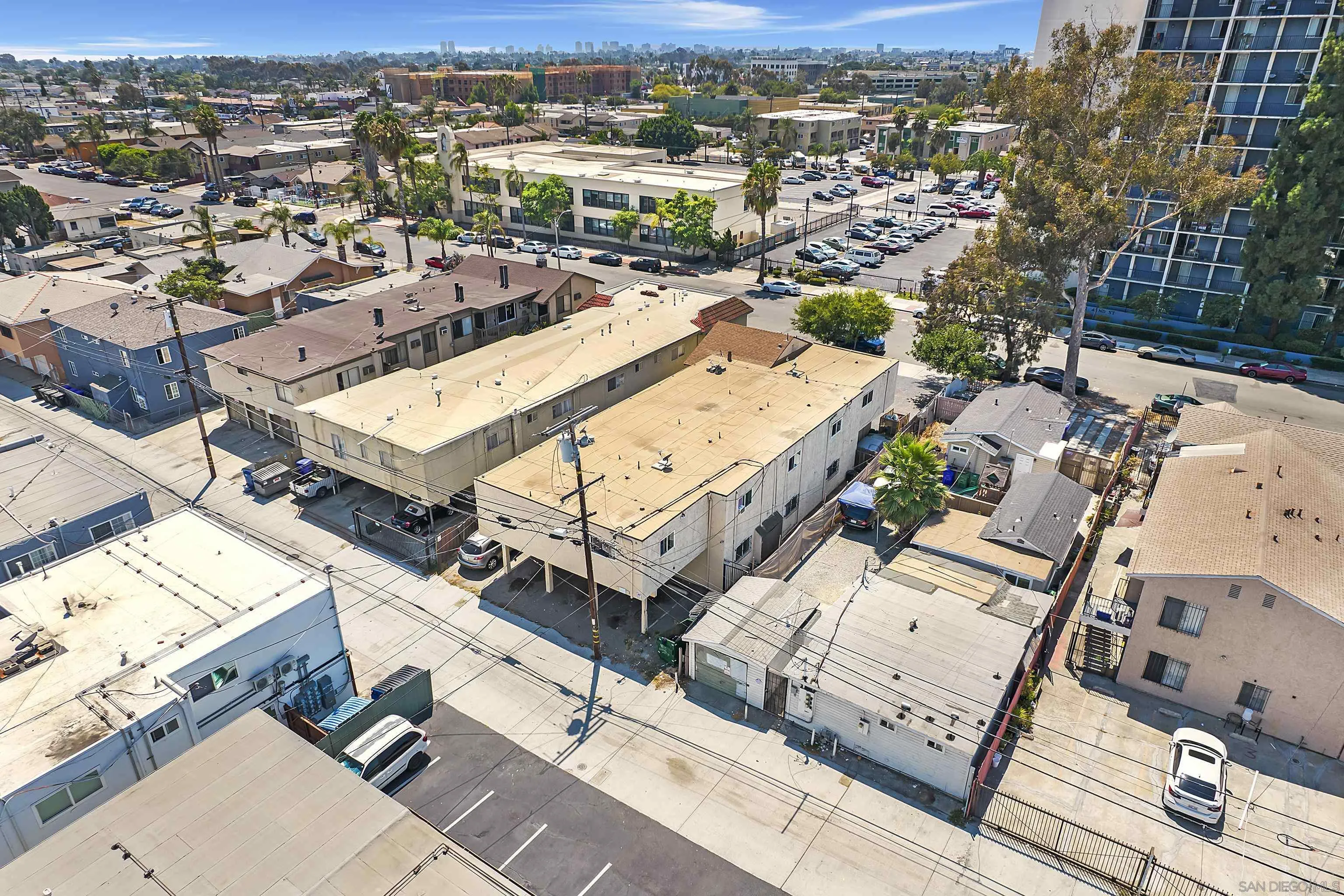 4153 42nd St