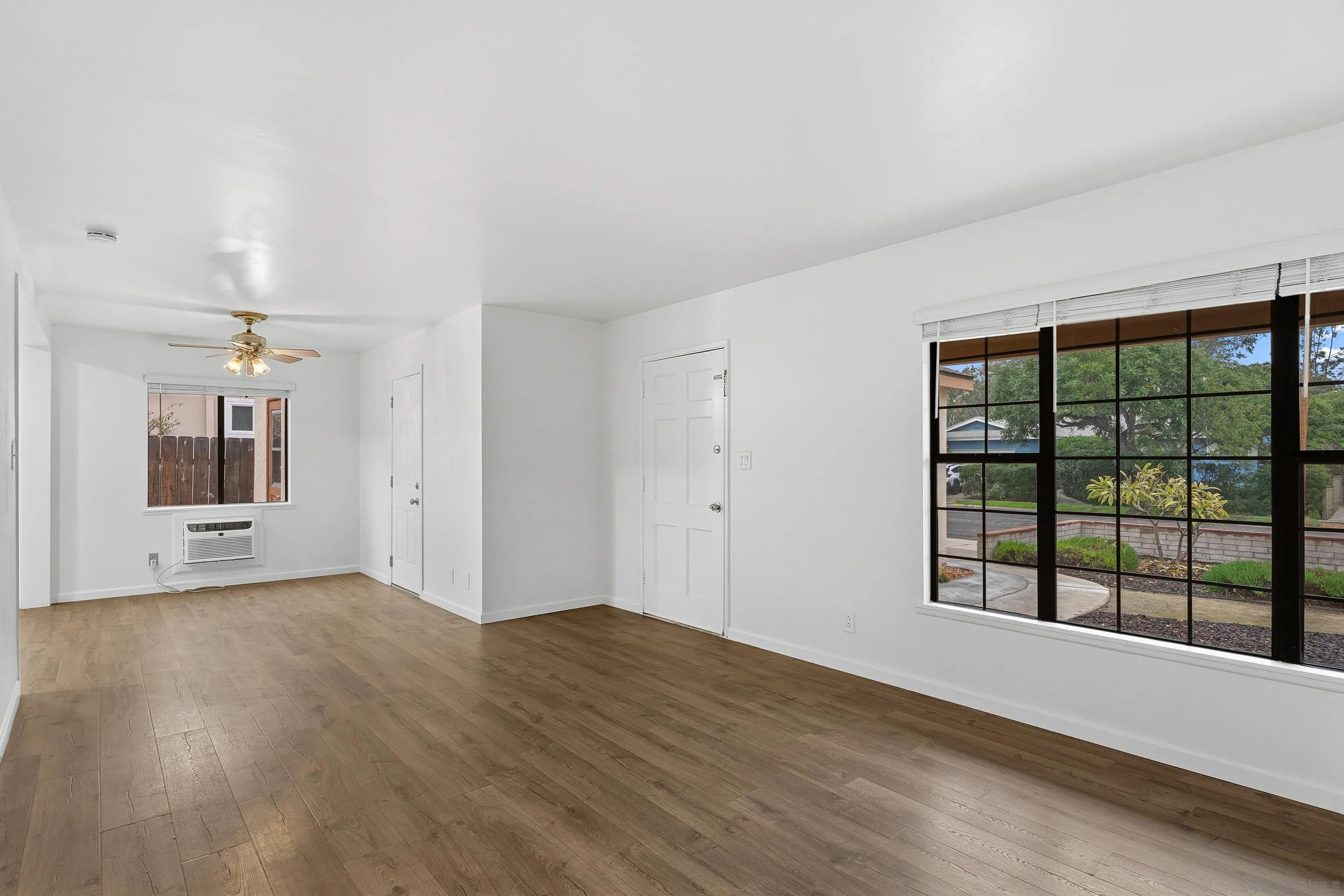 5914 Dugan Ave