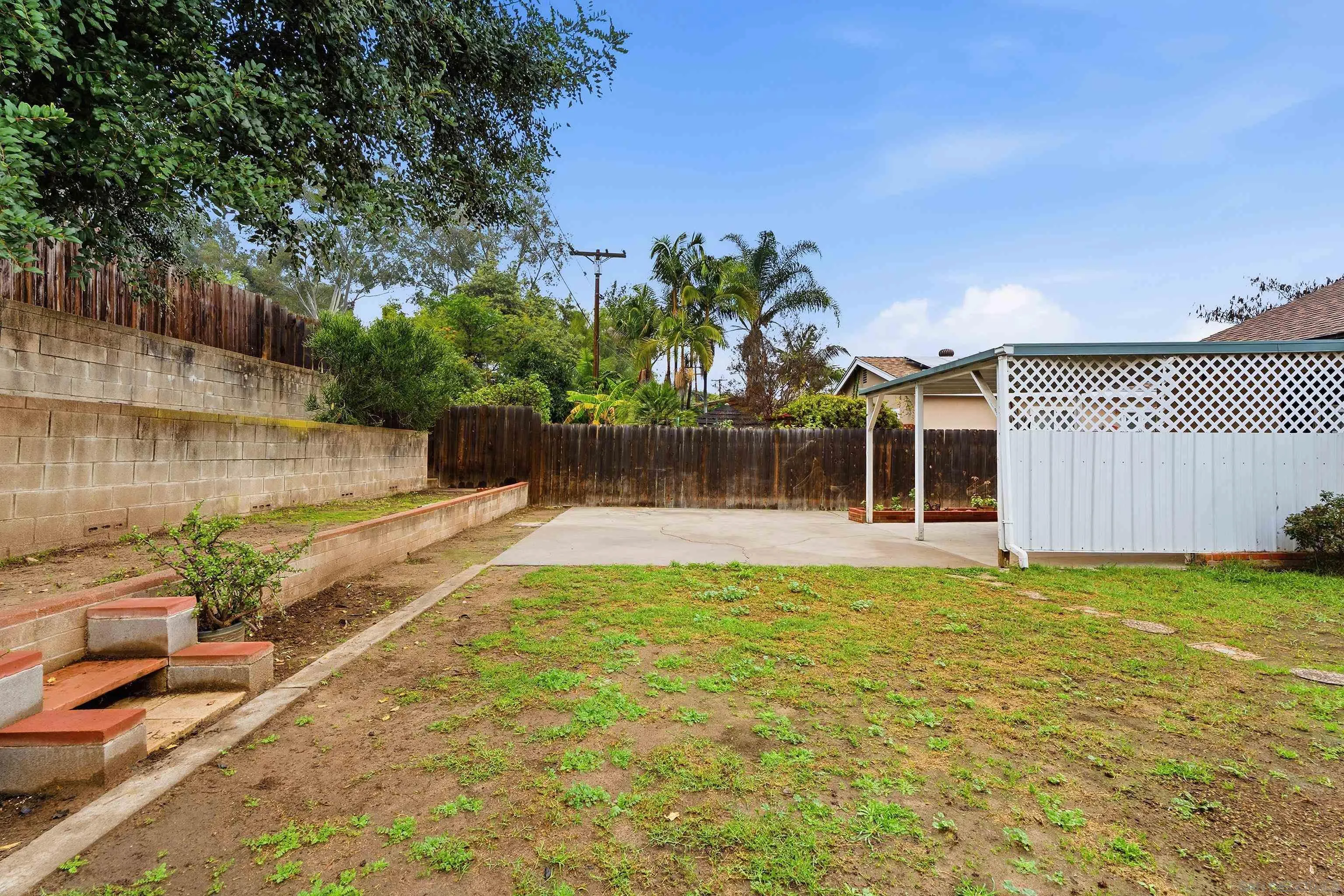 5914 Dugan Ave