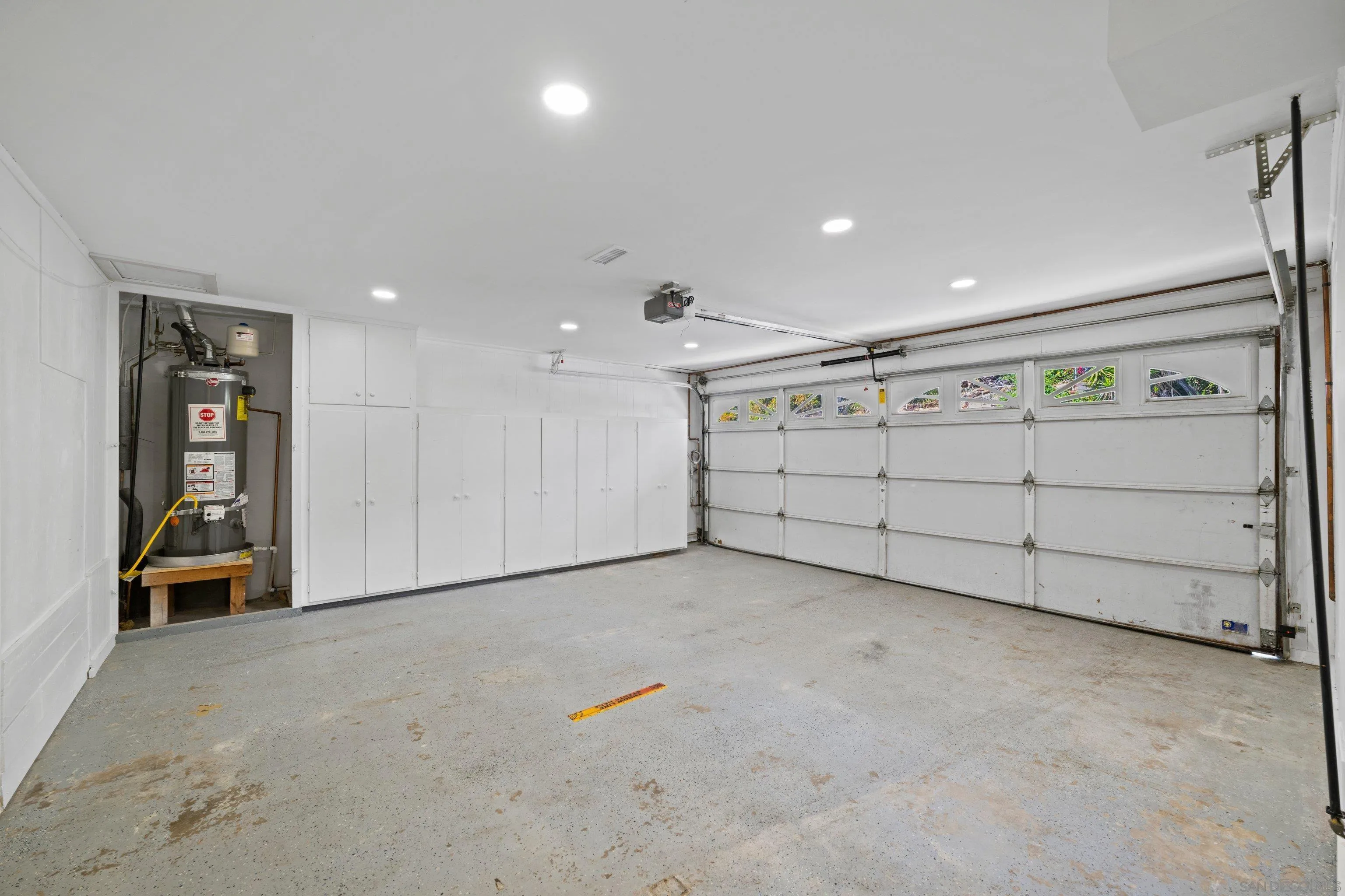4258 Summit Dr