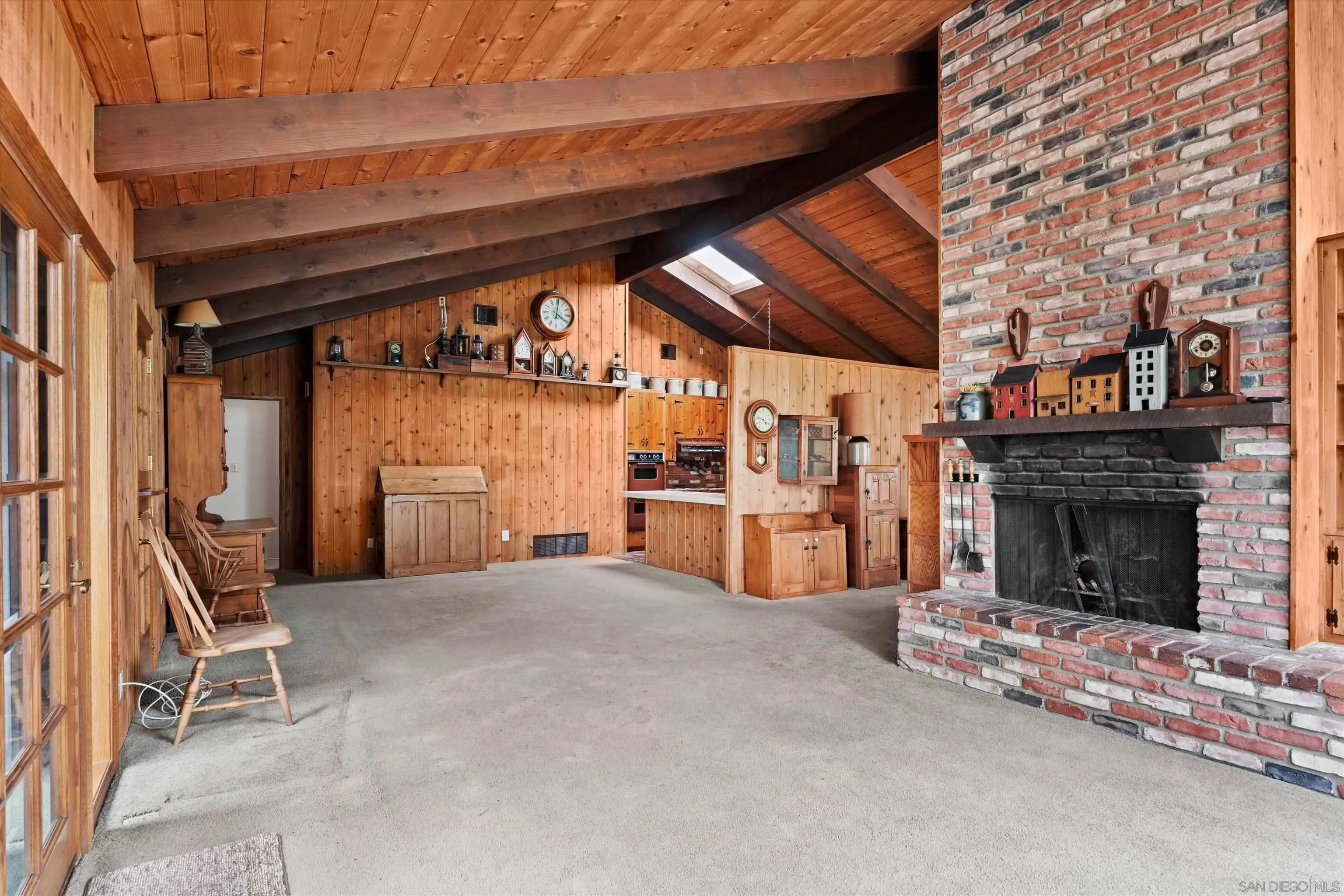 869 Van Horn Rd