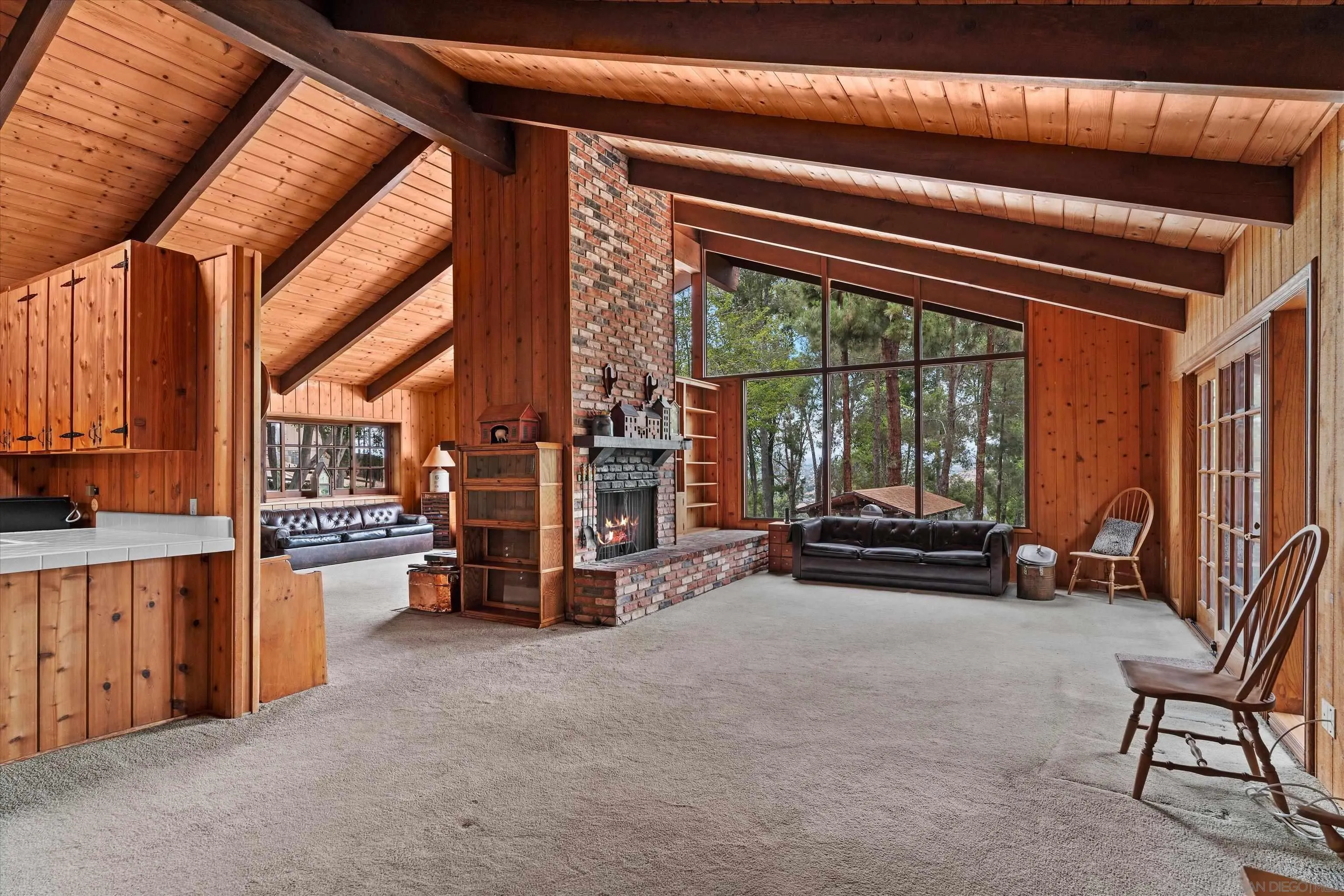 869 Van Horn Rd