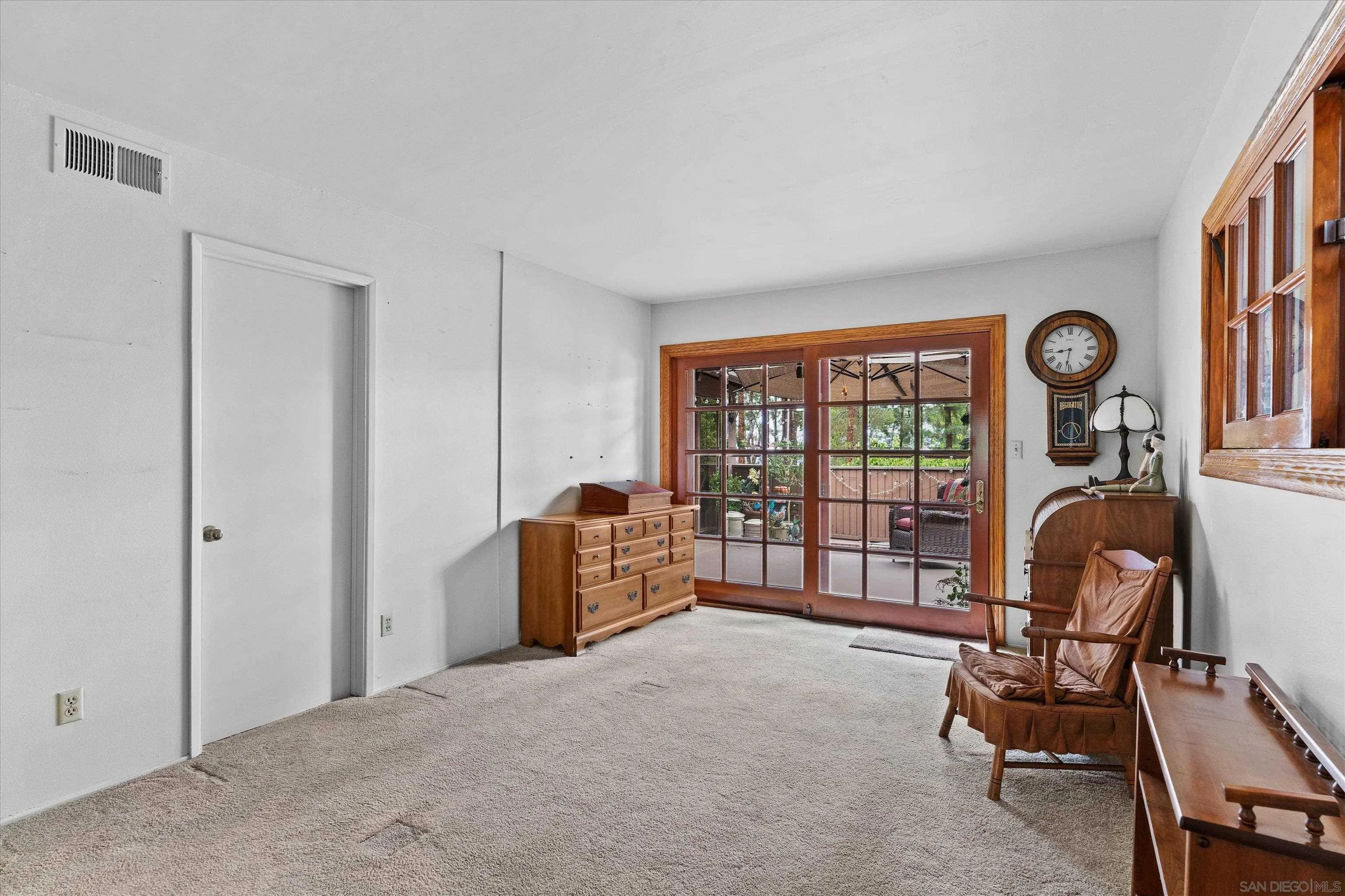 869 Van Horn Rd